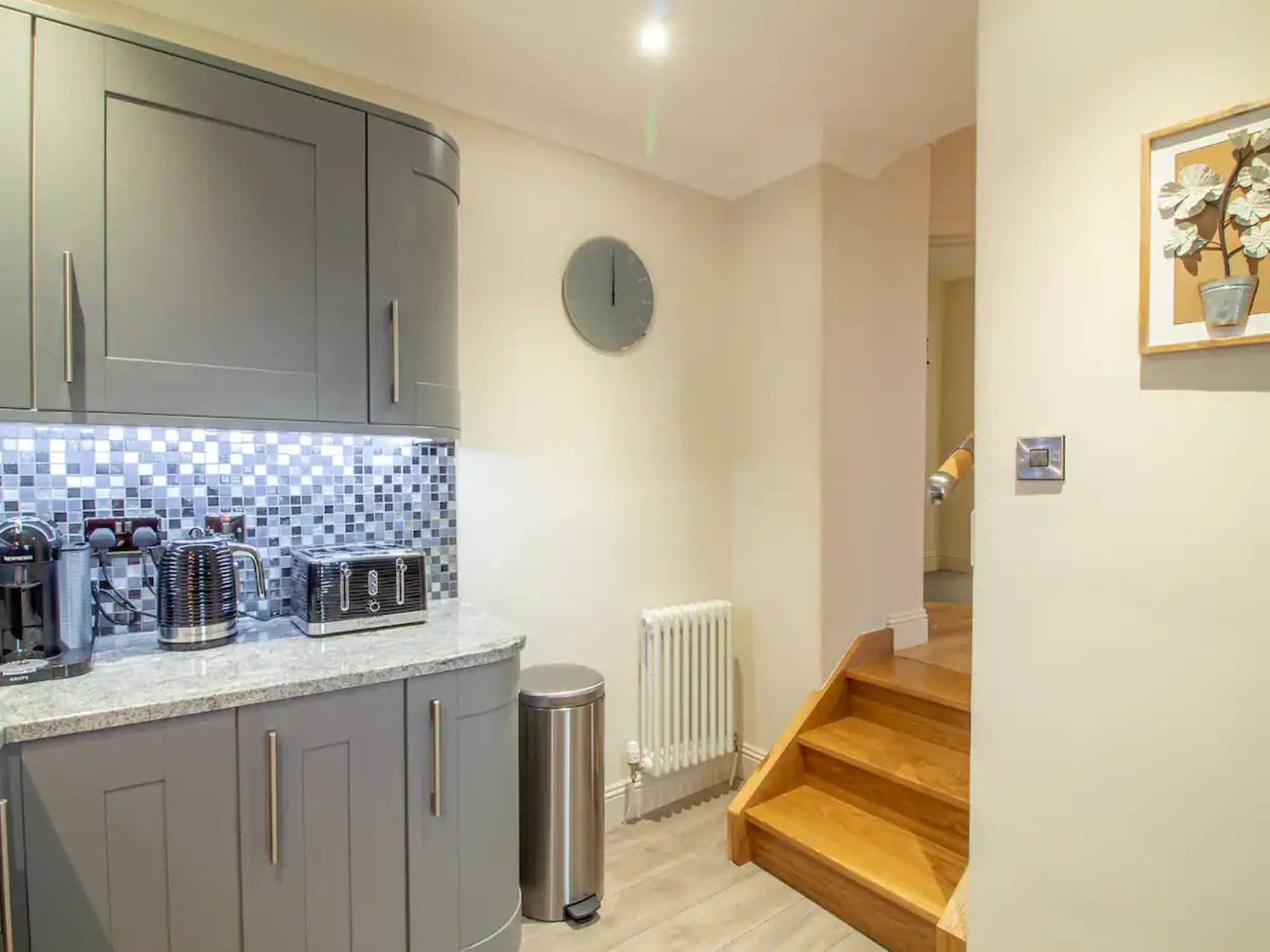 Historic Ramsay Garden Apt With Balcony Views - Pass the Keys in 5/4 Ramsay Gardens, EH1 2NA EH1 2NA - Property image 28 - VivreStays