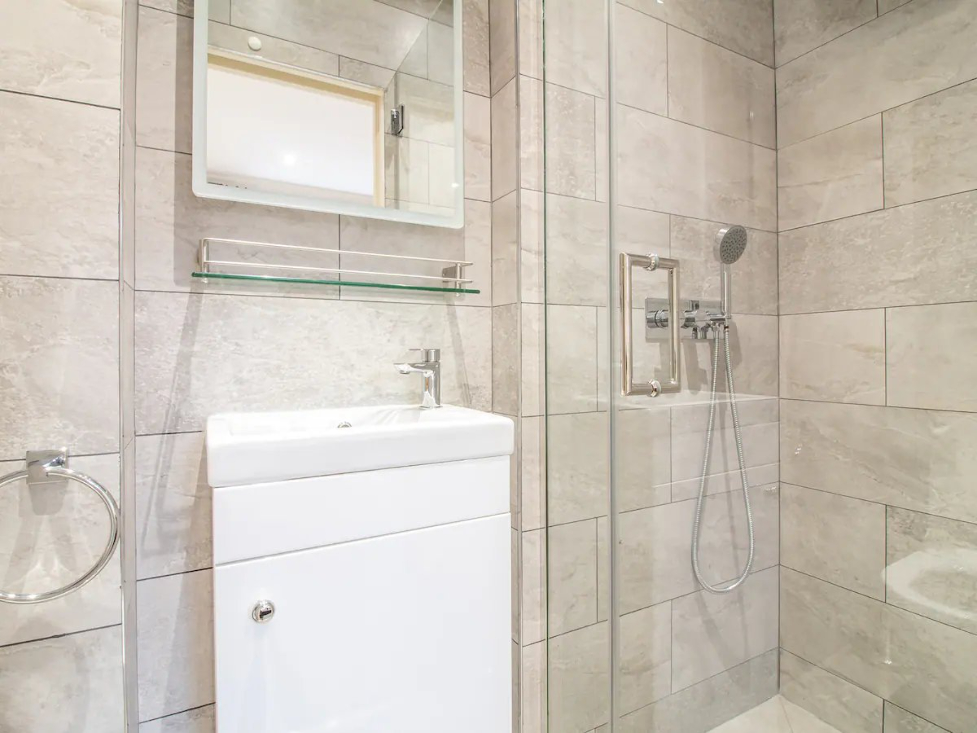 Historic Ramsay Garden Apt With Balcony Views - Pass the Keys in 5/4 Ramsay Gardens, EH1 2NA EH1 2NA - Property image 68 - VivreStays