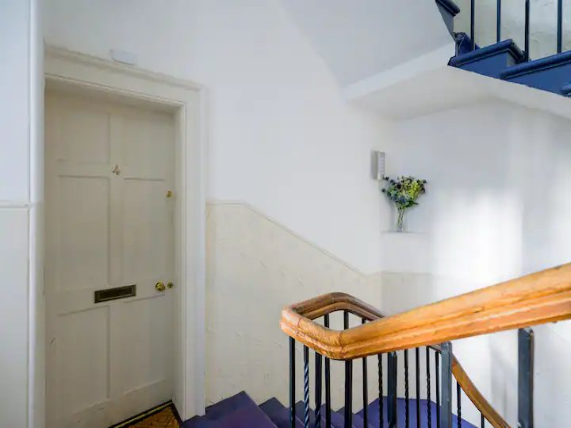 Historic Ramsay Garden Apt With Balcony Views - Pass the Keys in 5/4 Ramsay Gardens, EH1 2NA EH1 2NA - Property image 53 - VivreStays