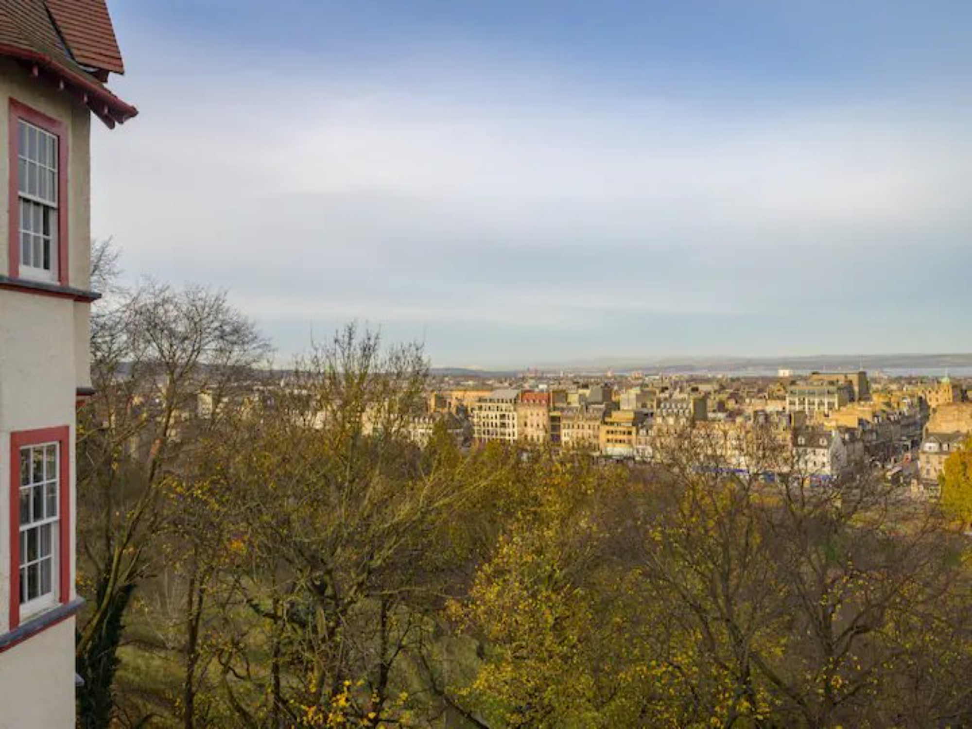 Historic Ramsay Garden Apt With Balcony Views - Pass the Keys in 5/4 Ramsay Gardens, EH1 2NA EH1 2NA - Property image 57 - VivreStays