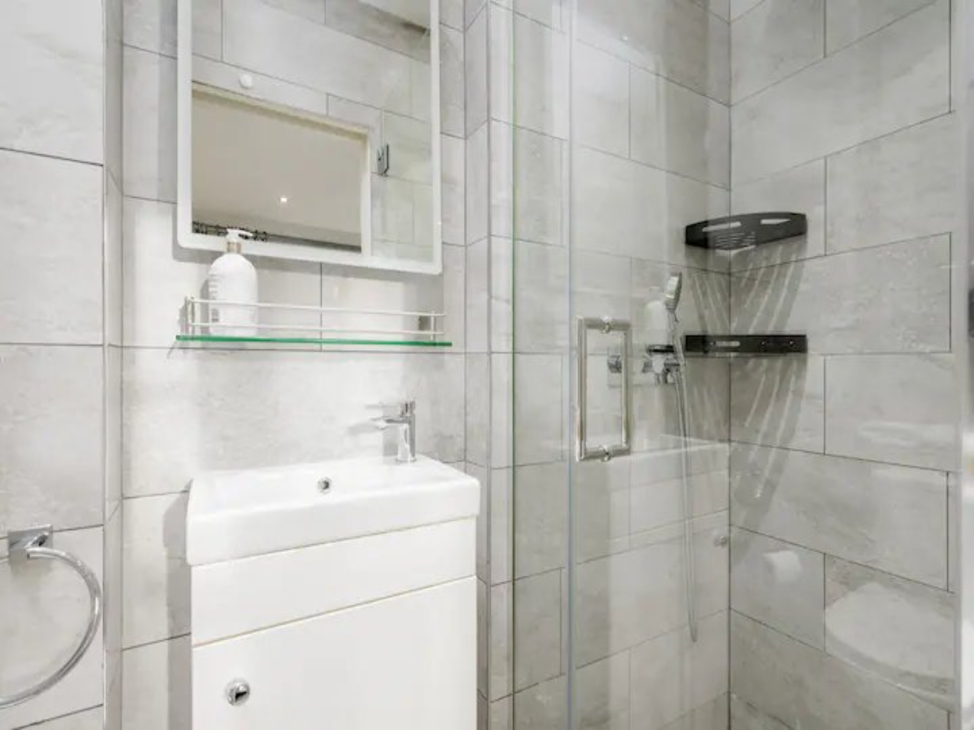 Historic Ramsay Garden Apt With Balcony Views - Pass the Keys in 5/4 Ramsay Gardens, EH1 2NA EH1 2NA - Property image 70 - VivreStays