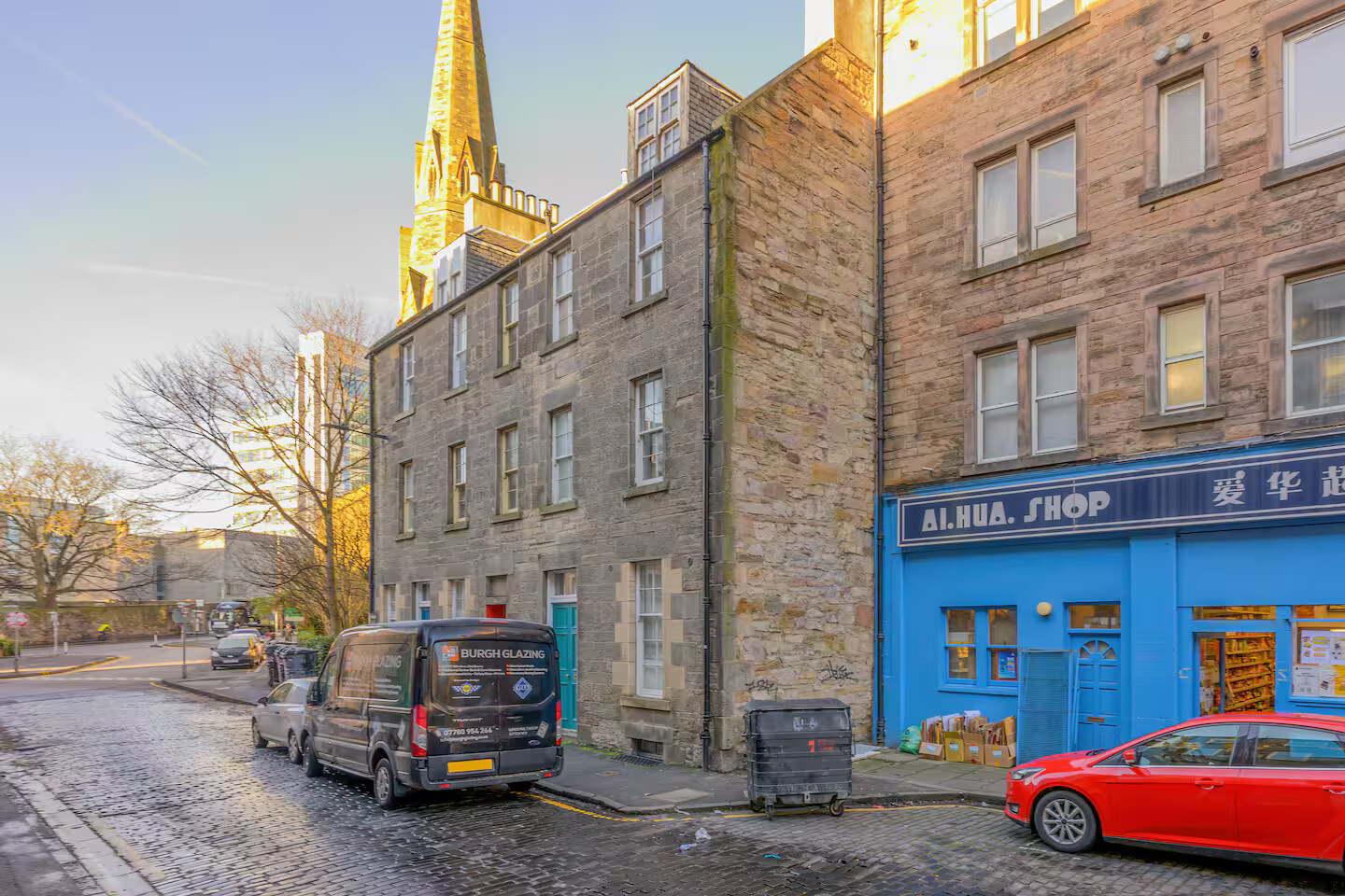 Cosy Studio Apartment - Embrace Edinburgh's Charm - Pass the Keys in 30 Flat 5 West Crosscauseway EH8 9JP - Property image 5 - VivreStays