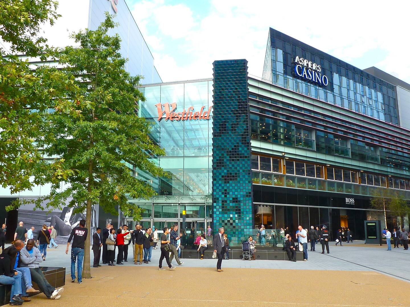 Modern Simplicity 10mins from Westfield, Stratford - Pass the Keys in 57 Janson Road E15 1TE - Property image 17 - VivreStays