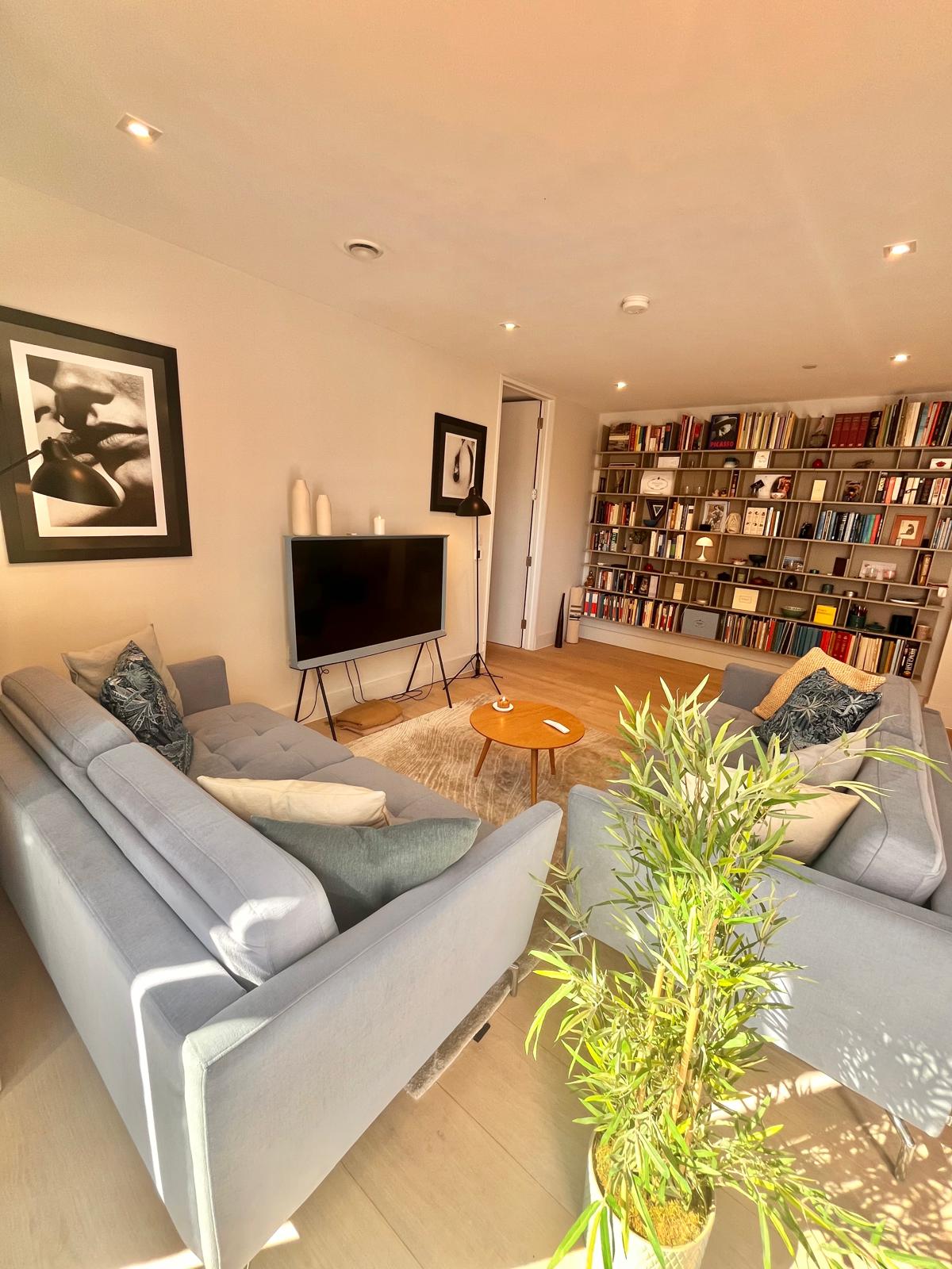 Heart of Paddington - Modern 1Bedroom Apartment - Pass the Keys serviced apartment - London - VivreStays