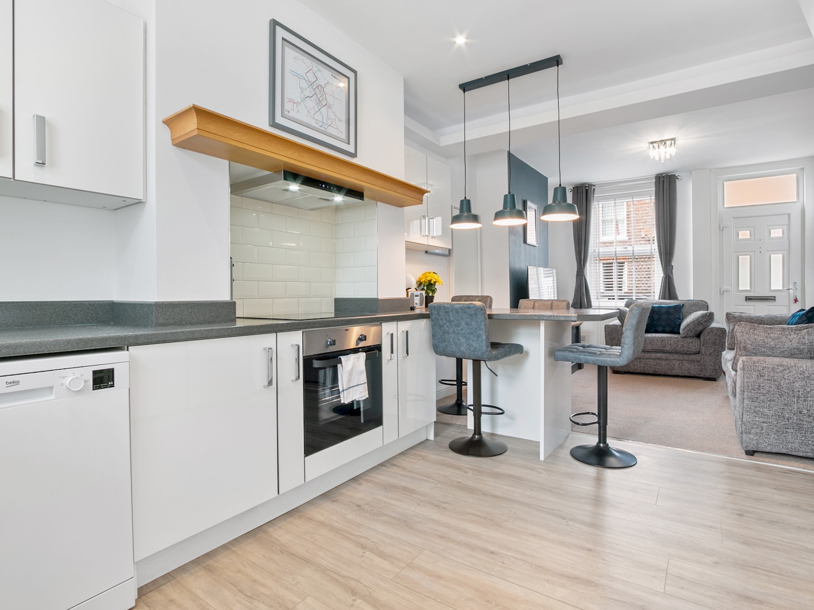 Refurbished 2 Bed Close To City - Pass The Keys in 61 Dale Street, York, YO23 1AE YO24 1AH - Property image 6 - VivreStays