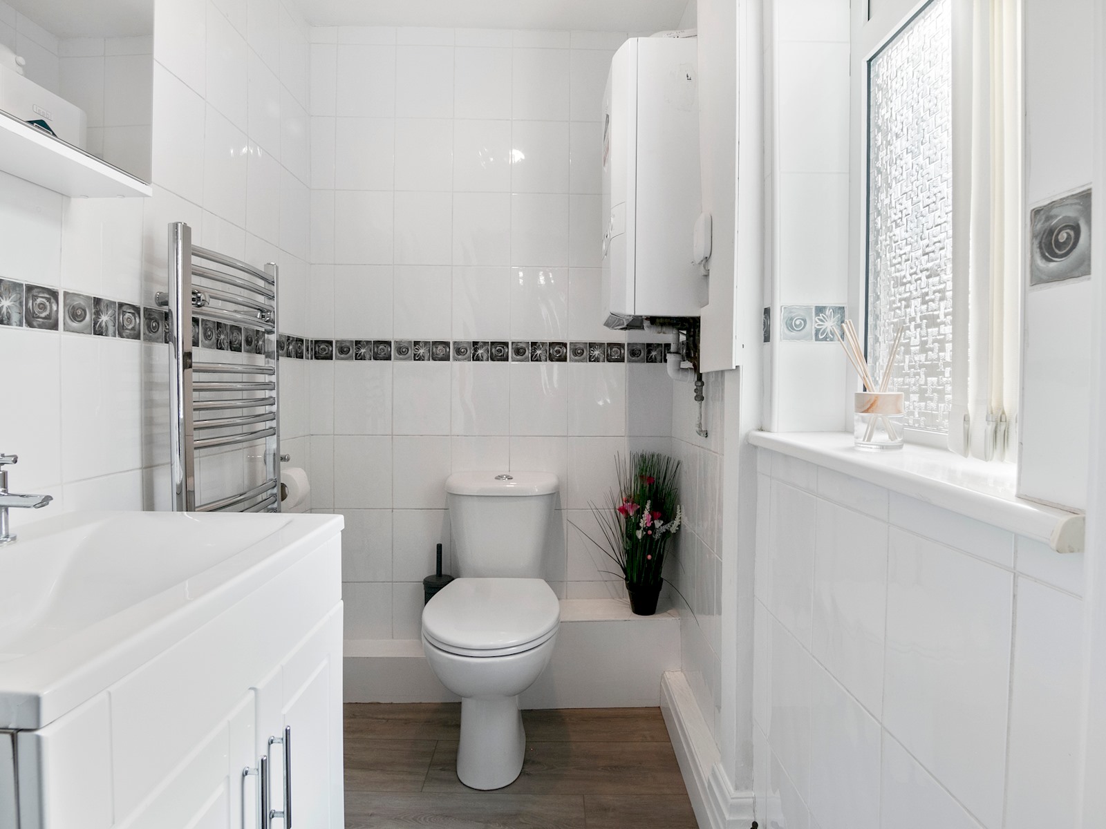 Refurbished 2 Bed Close To City - Pass The Keys in 61 Dale Street, York, YO23 1AE YO24 1AH - Property image 18 - VivreStays