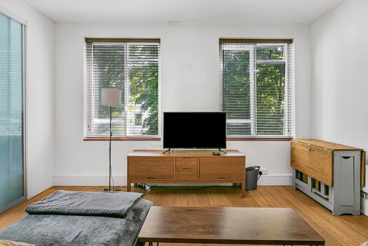 Cozy flat in Beautiful Little Venice, London - Pass the Keys in 113 John Aird Court, Howley Place W2 1UZ - Property image 21 - VivreStays
