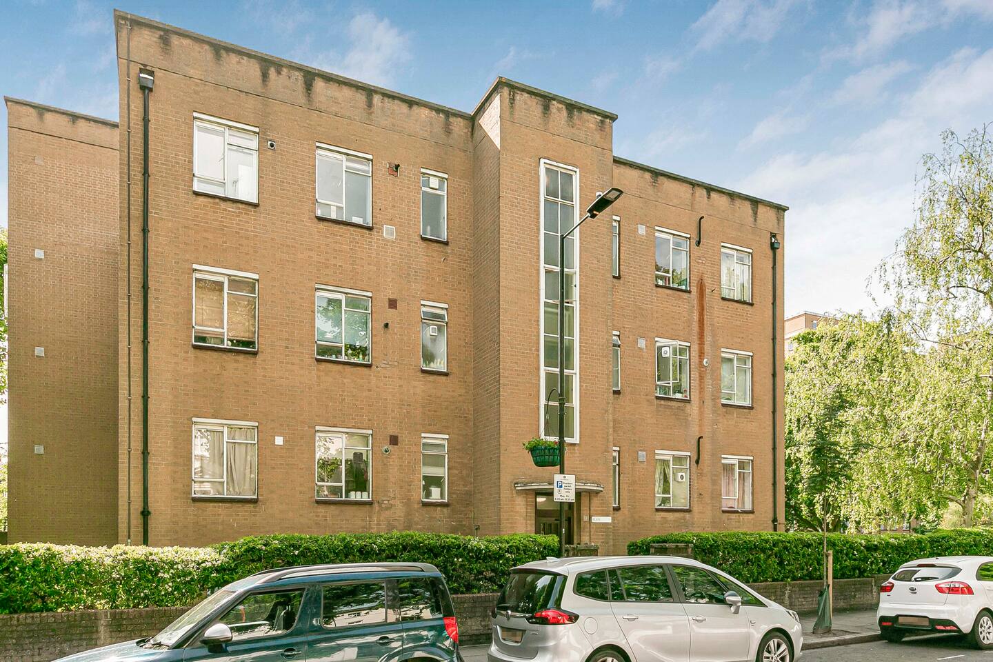 Cozy flat in Beautiful Little Venice, London - Pass the Keys in 113 John Aird Court, Howley Place W2 1UZ - Property image 22 - VivreStays