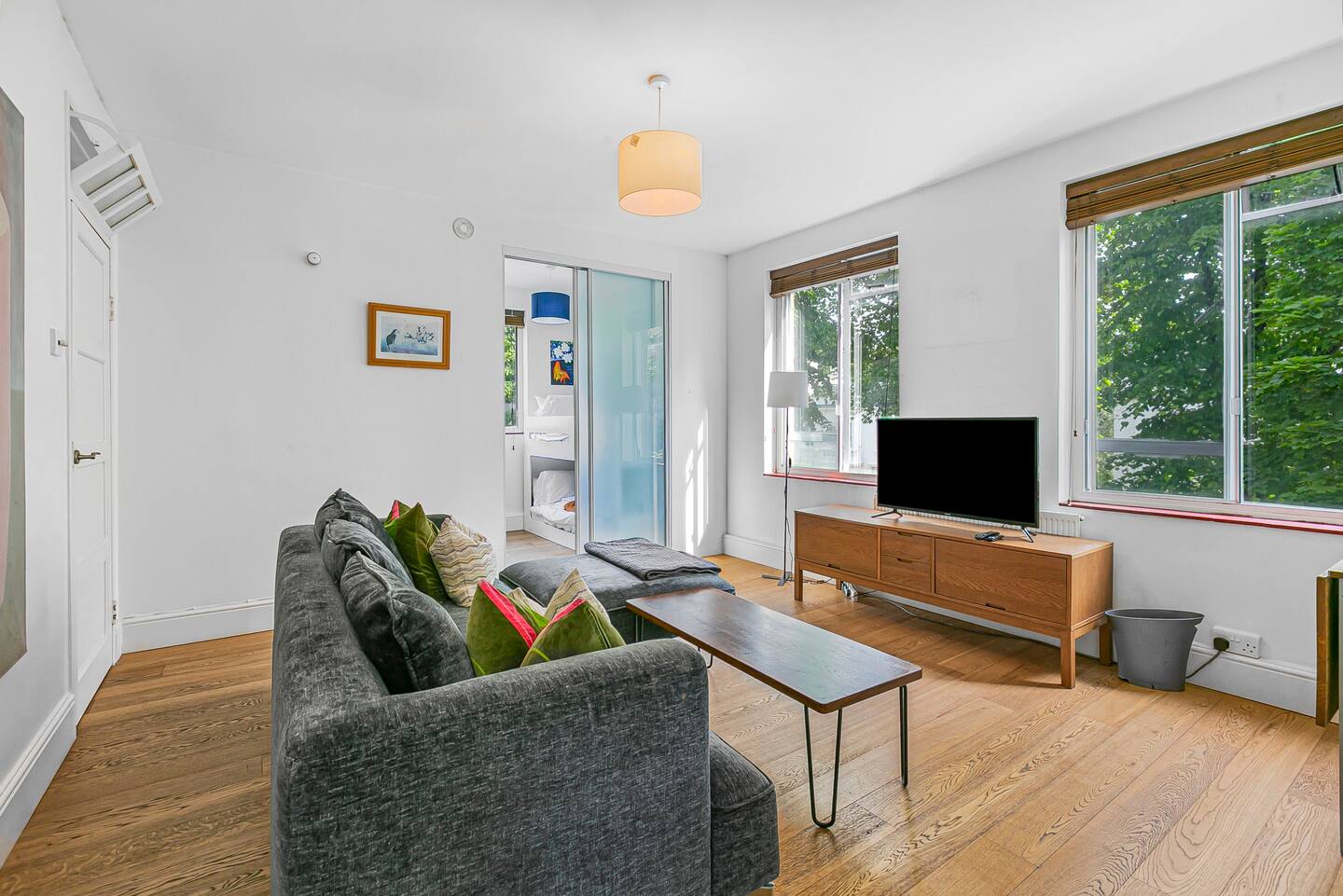 Cozy flat in Beautiful Little Venice, London - Pass the Keys in 113 John Aird Court, Howley Place W2 1UZ - Property image 26 - VivreStays