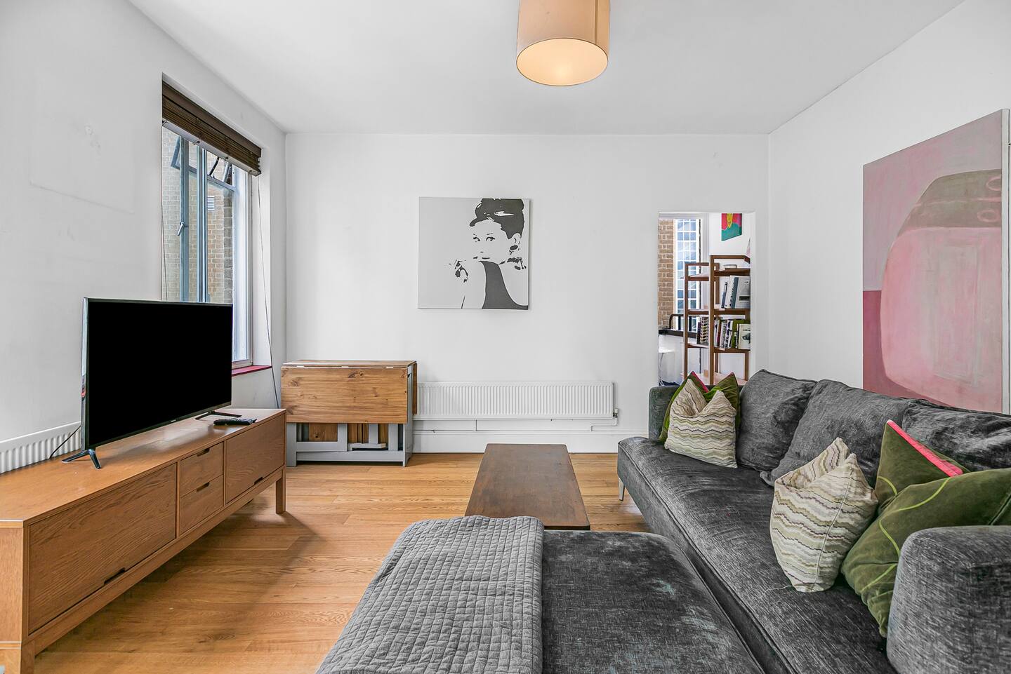 Cozy flat in Beautiful Little Venice, London - Pass the Keys in 113 John Aird Court, Howley Place W2 1UZ - Property image 30 - VivreStays
