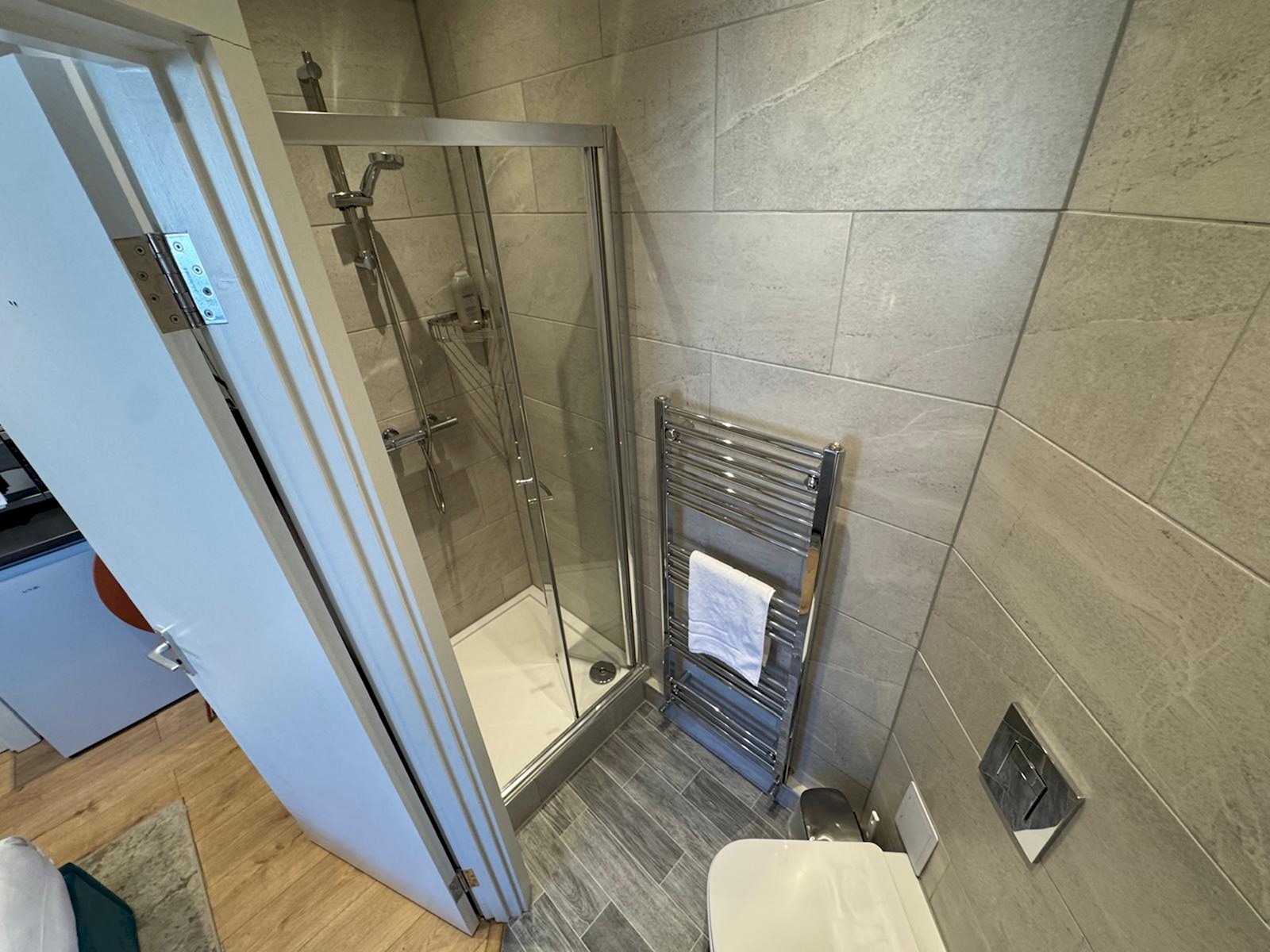 Trendy Studio Near Tube in Shepherd’s Bush Hotspot - Pass the Keys in Flat 1 (Right) - Bulwer St W12 8AR - Property image 5 - VivreStays