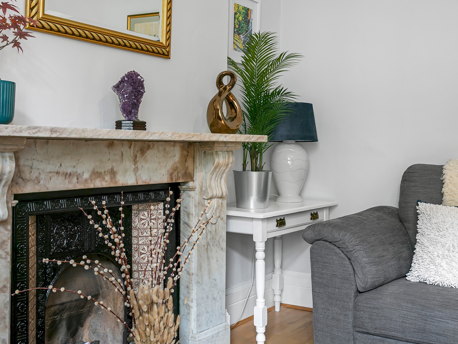 Elegant GetAway House in Vibrant Clapham Juction - Pass the Keys in 21 Beauchamp Road SW11 1PG - Property image 9 - VivreStays