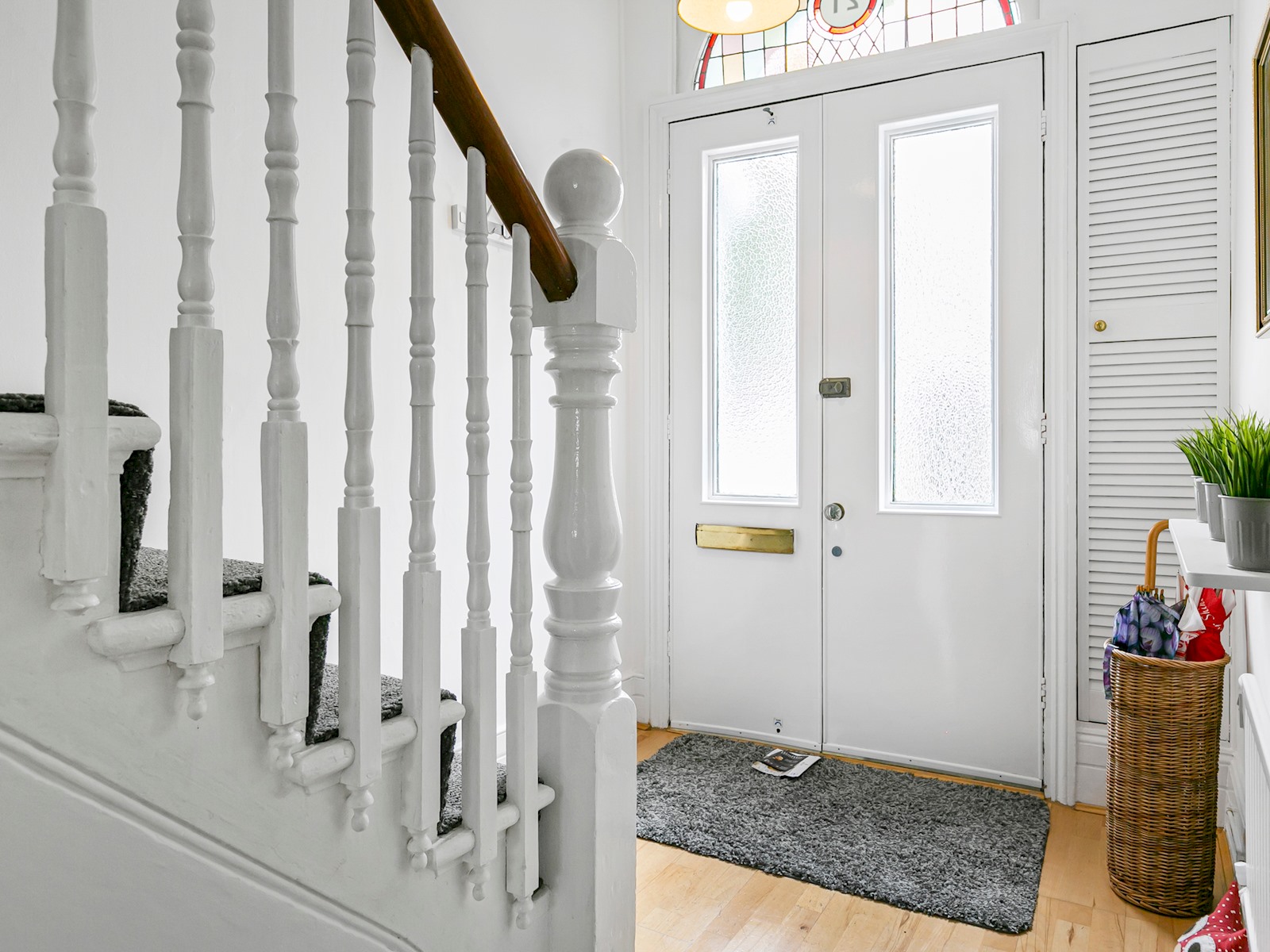 Elegant GetAway House in Vibrant Clapham Juction - Pass the Keys in 21 Beauchamp Road SW11 1PG - Property image 14 - VivreStays