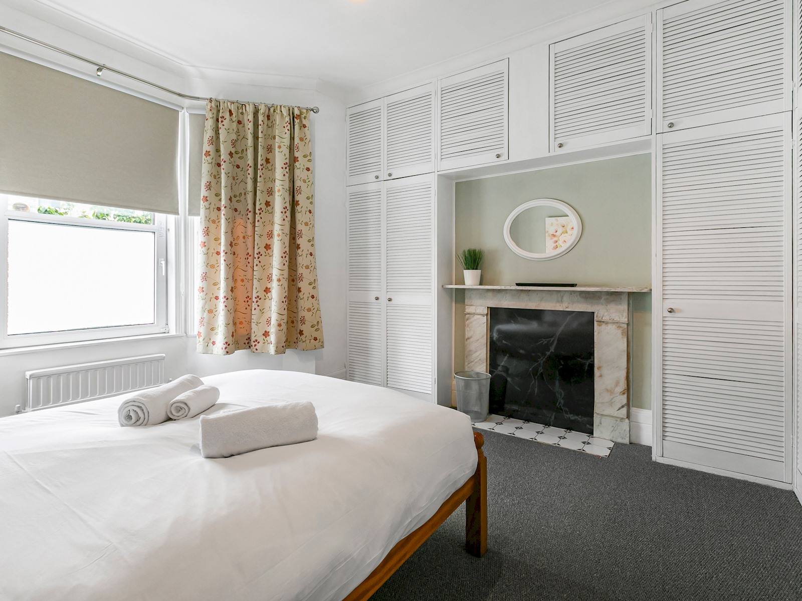 Elegant GetAway House in Vibrant Clapham Juction - Pass the Keys in 21 Beauchamp Road SW11 1PG - Property image 24 - VivreStays