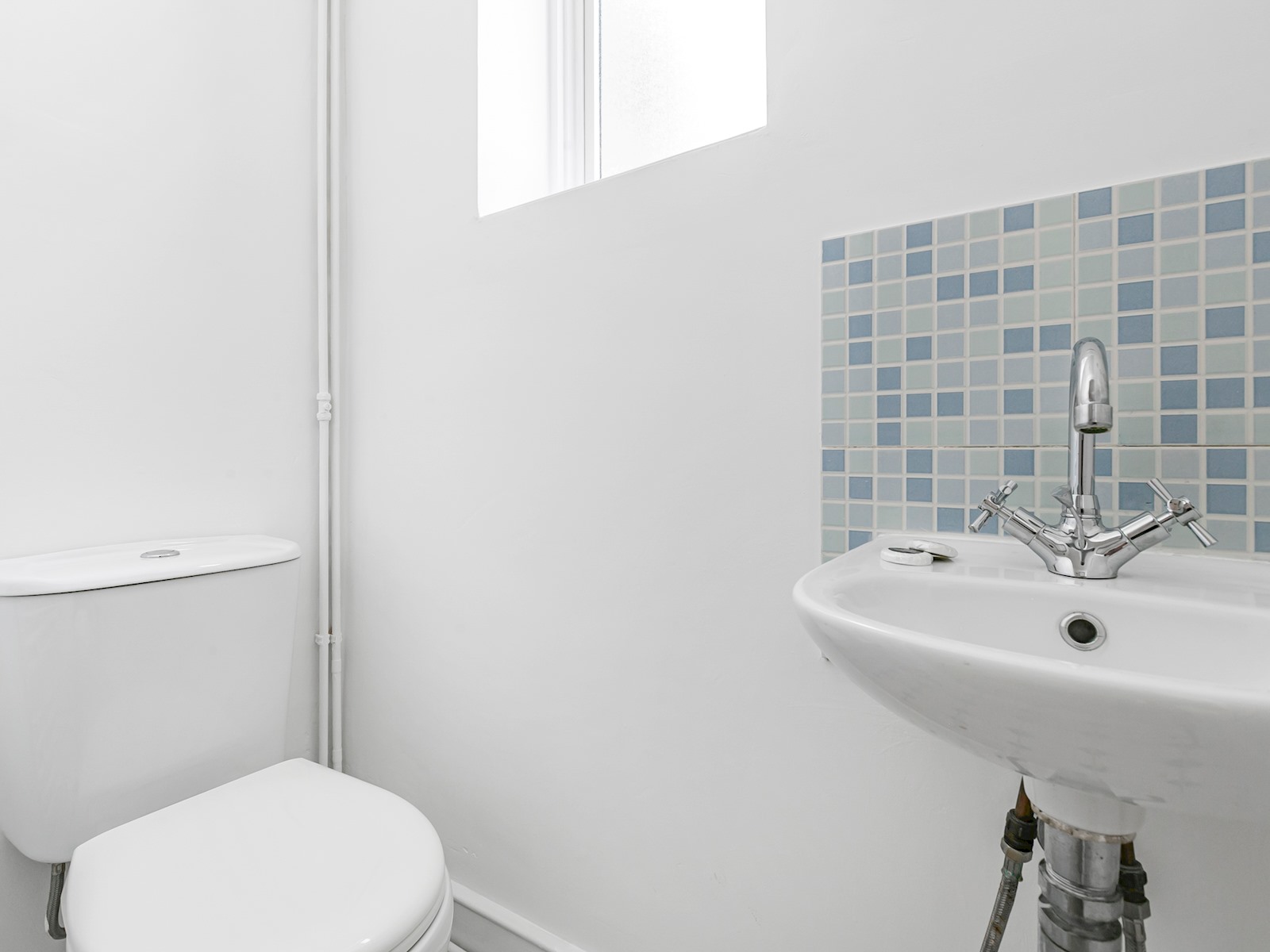 Elegant GetAway House in Vibrant Clapham Juction - Pass the Keys in 21 Beauchamp Road SW11 1PG - Property image 40 - VivreStays