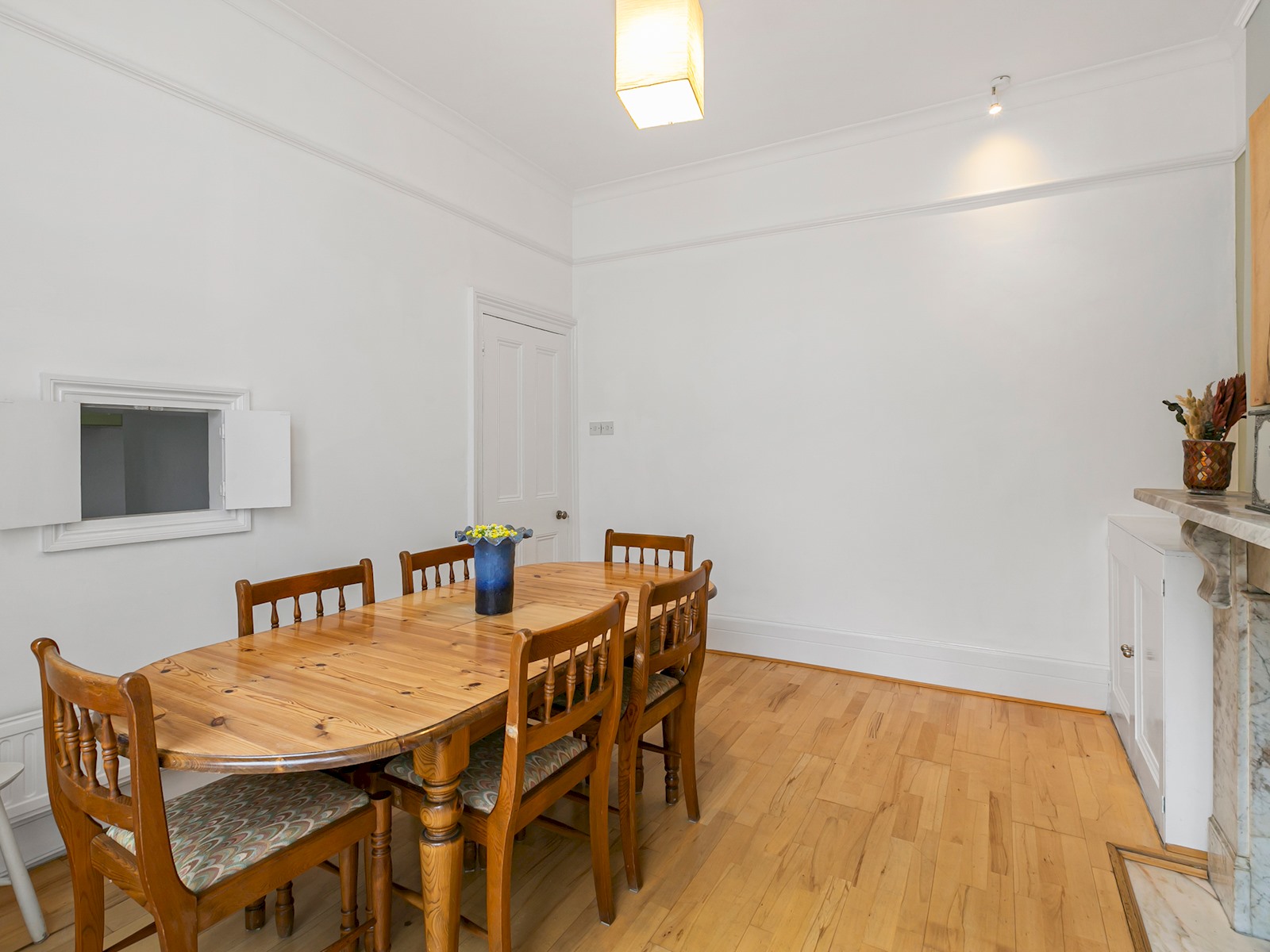 Elegant GetAway House in Vibrant Clapham Juction - Pass the Keys in 21 Beauchamp Road SW11 1PG - Property image 30 - VivreStays