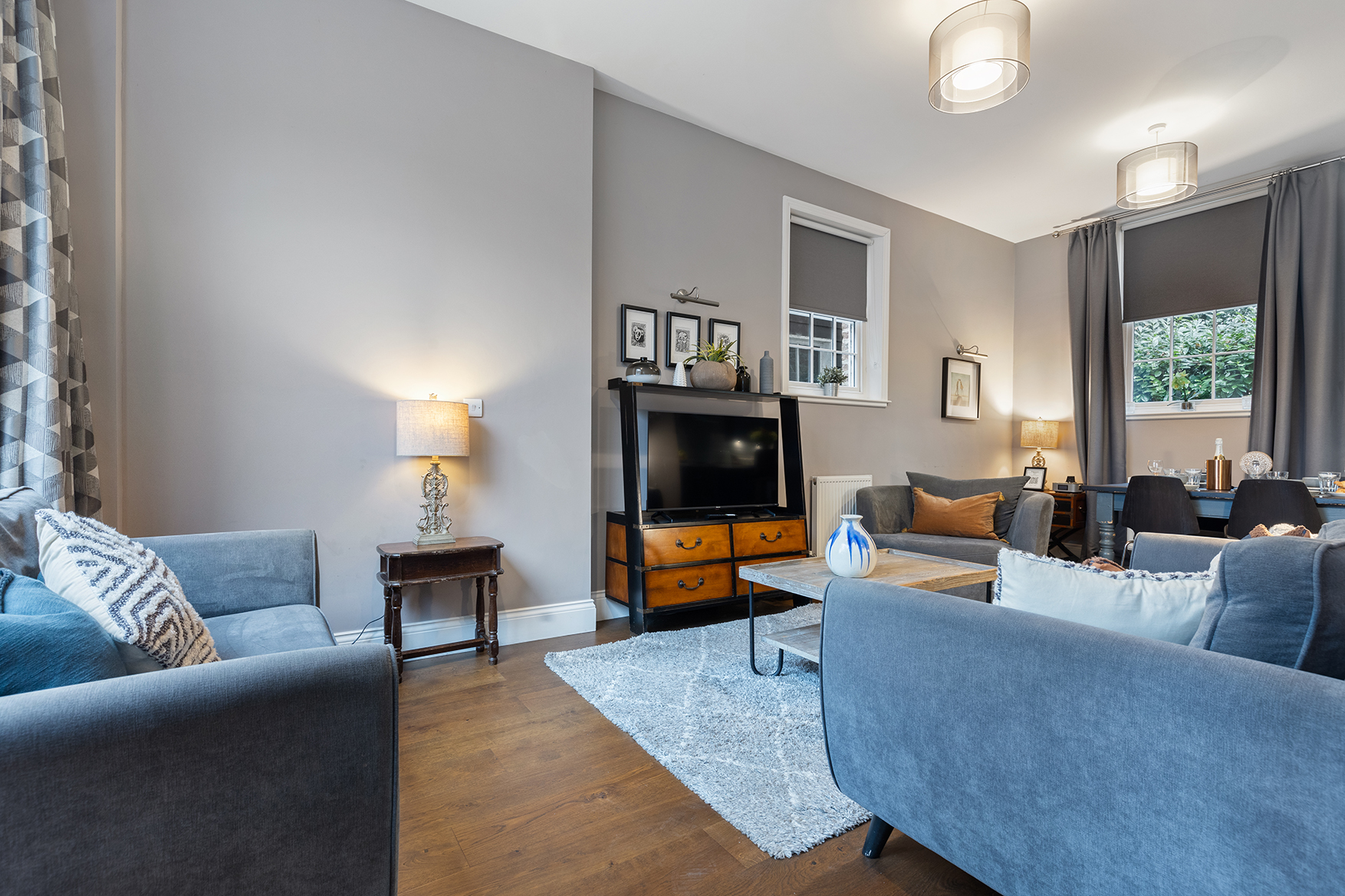 No. 1 - Laurel Cottage - Pass the Keys in 1 Middlethorpe Cottages, Middlethorpe YO23 2GB - Property image 8 - VivreStays