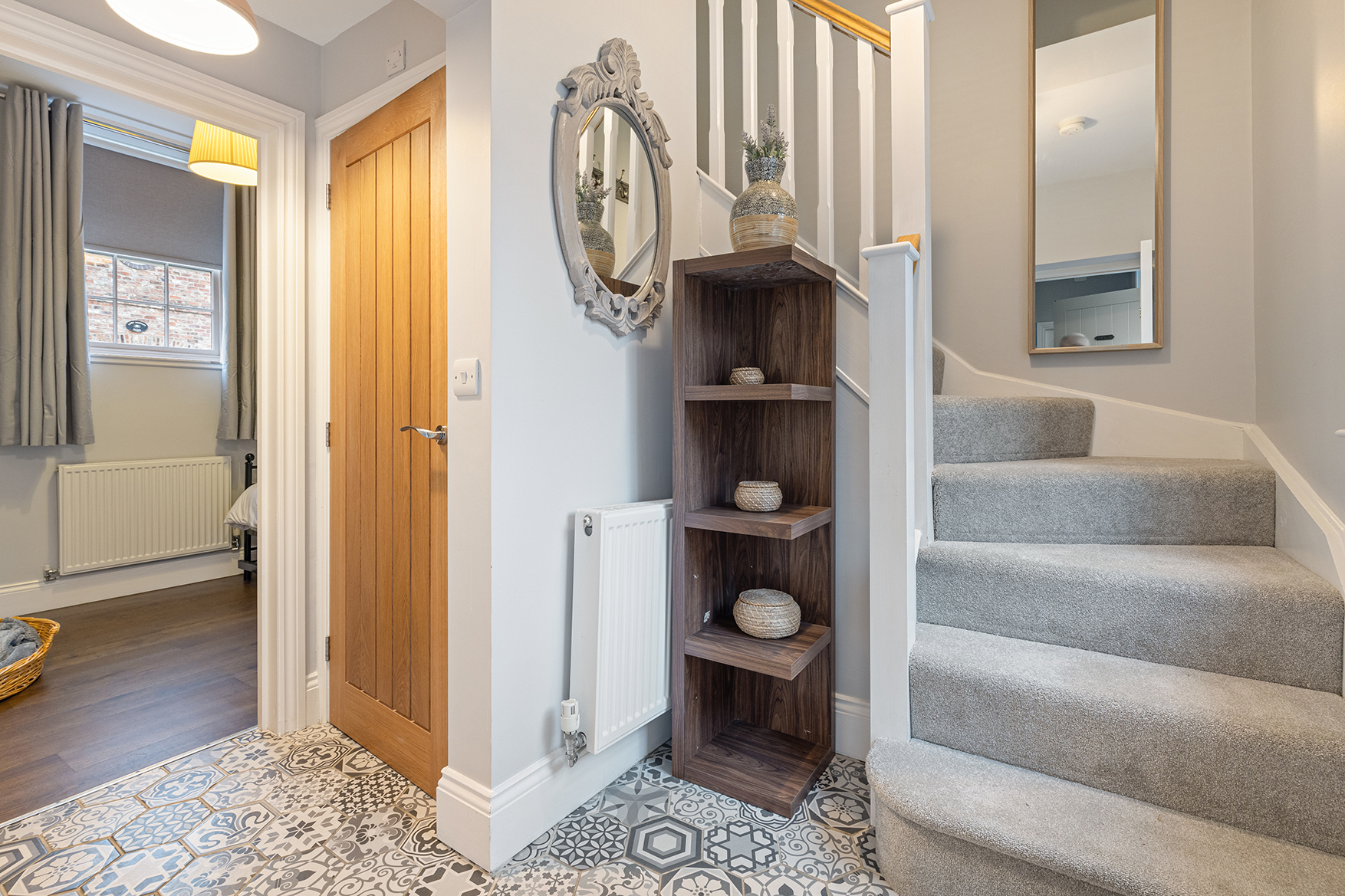 No. 3 - Lime Tree Cottage - Pass the Keys in 3 Middlethorpe Cottages, Middlethorpe, York YO23 2QB - Property image 7 - VivreStays