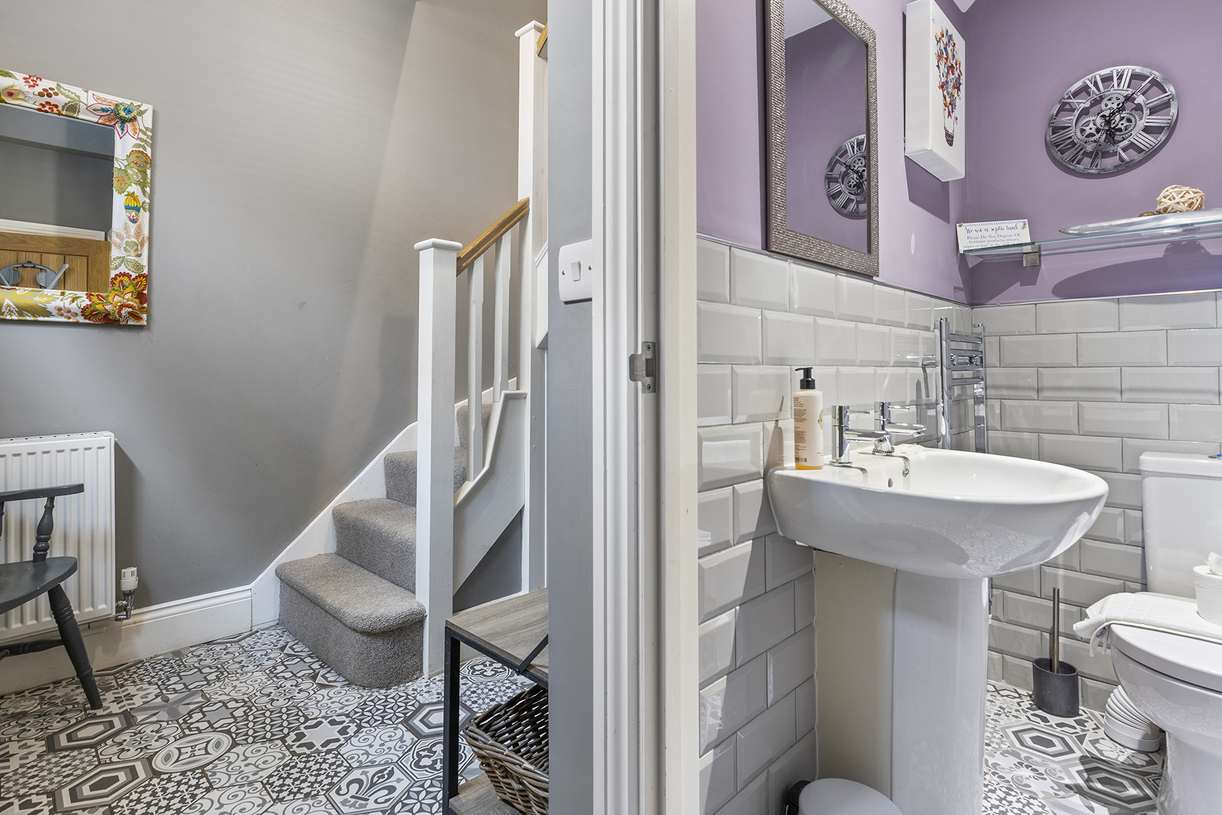 No. 4 - Oak Tree Cottage - Pass the Keys in 4 Middlethorpe Cottages, Middlethorpe, York, YO23 2QB - Property image 7 - VivreStays