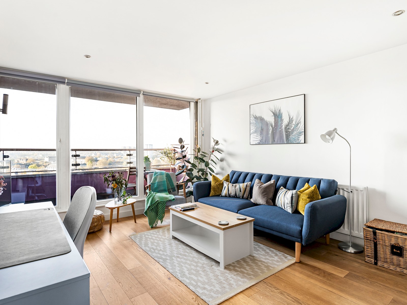 Charming Stay with a Balcony in Bow - Pass the Keys in 56 Mallard Point, 6 Rainhill Way, Bow E3 3FQ - Property image 14 - VivreStays