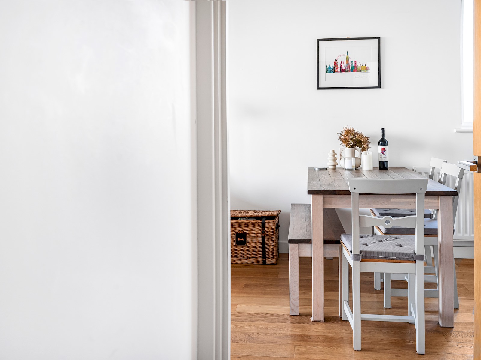 Charming Stay with a Balcony in Bow - Pass the Keys in 56 Mallard Point, 6 Rainhill Way, Bow E3 3FQ - Property image 21 - VivreStays
