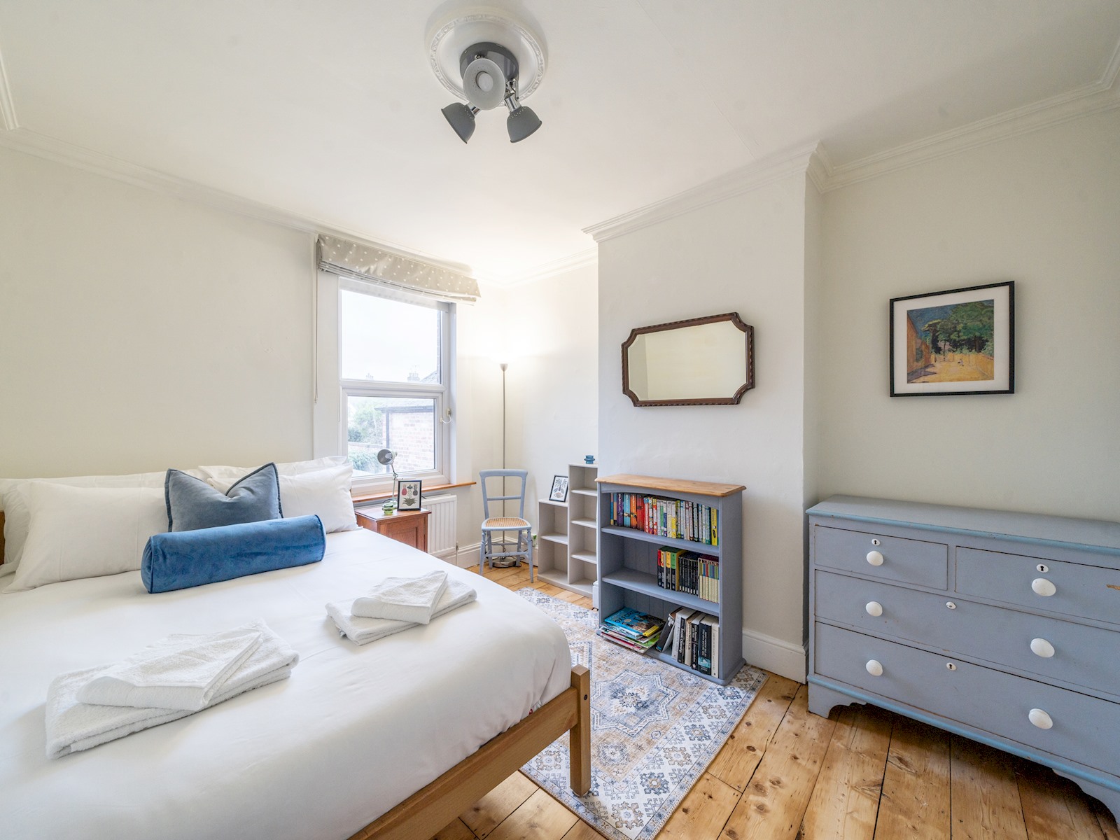 Charming 4BR Victorian Townhouse - Central Oxford - Pass the Keys in 86 St Mary's Road OX4 1QD - Property image 11 - VivreStays