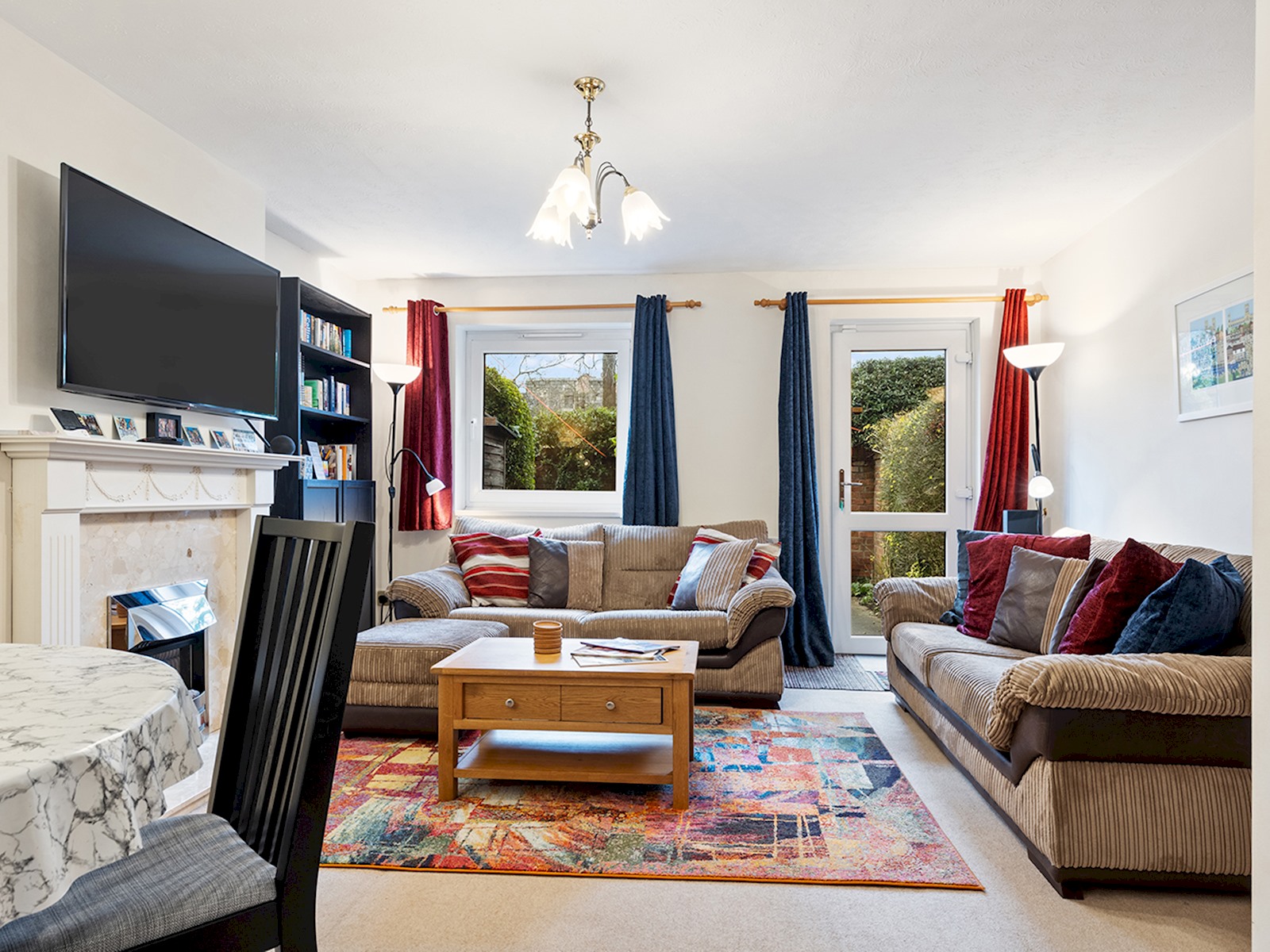 Cosy York Home with Parking - Pass the Keys serviced apartment - York - VivreStays