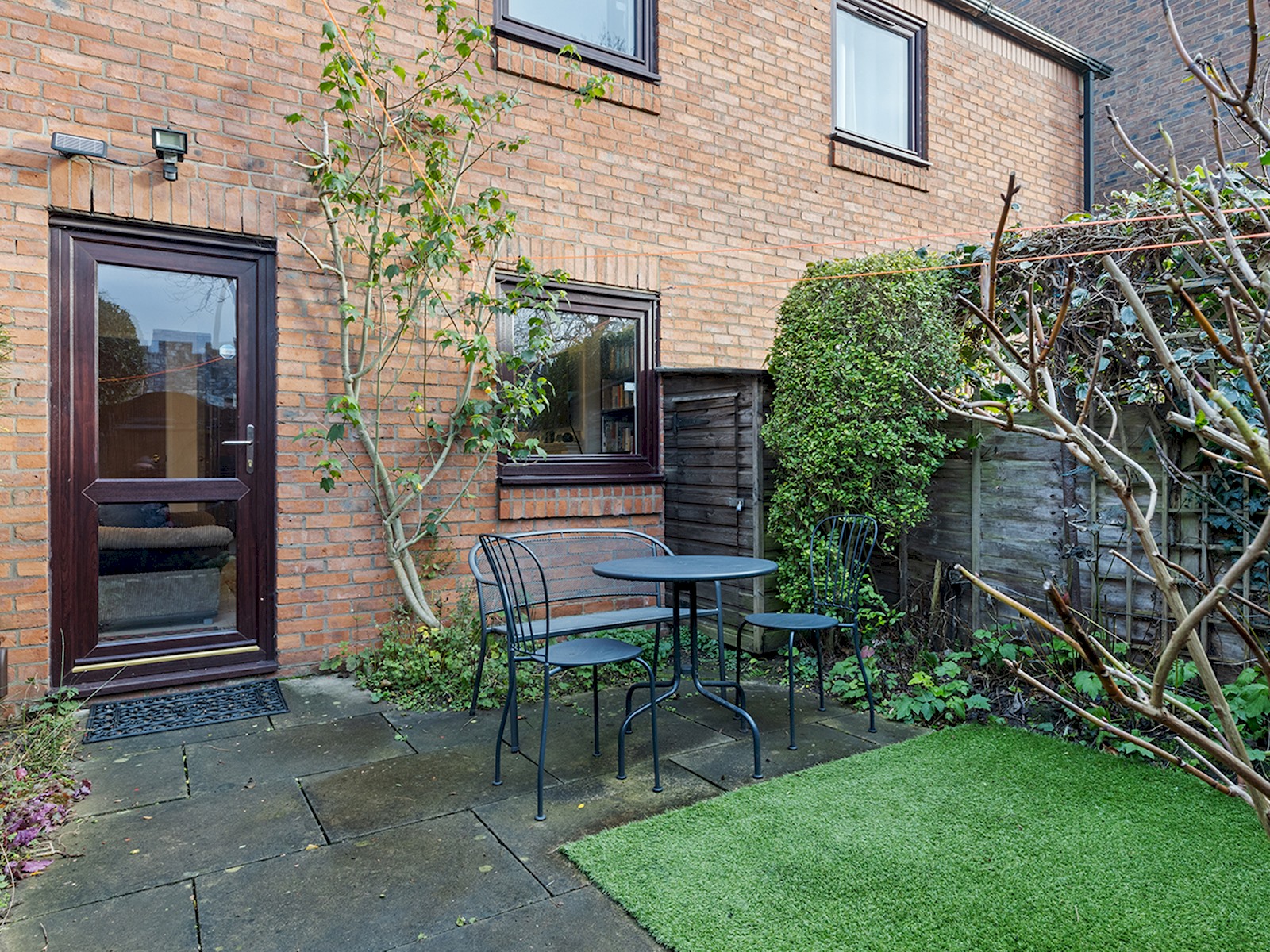 Cosy York Home with Parking - Pass the Keys in 15 Cloister Walk YO31 7HZ - Property image 17 - VivreStays