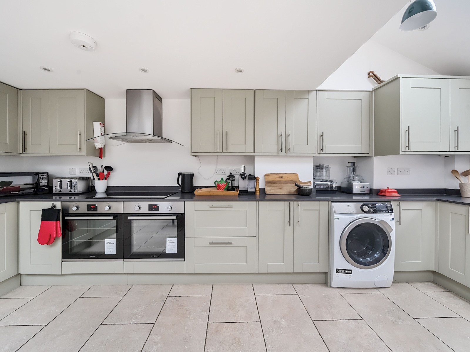 Renovated 3BR Garden Home - Central Oxford - Pass the Keys in 31 Alma Pl OX4 1JW - Property image 5 - VivreStays