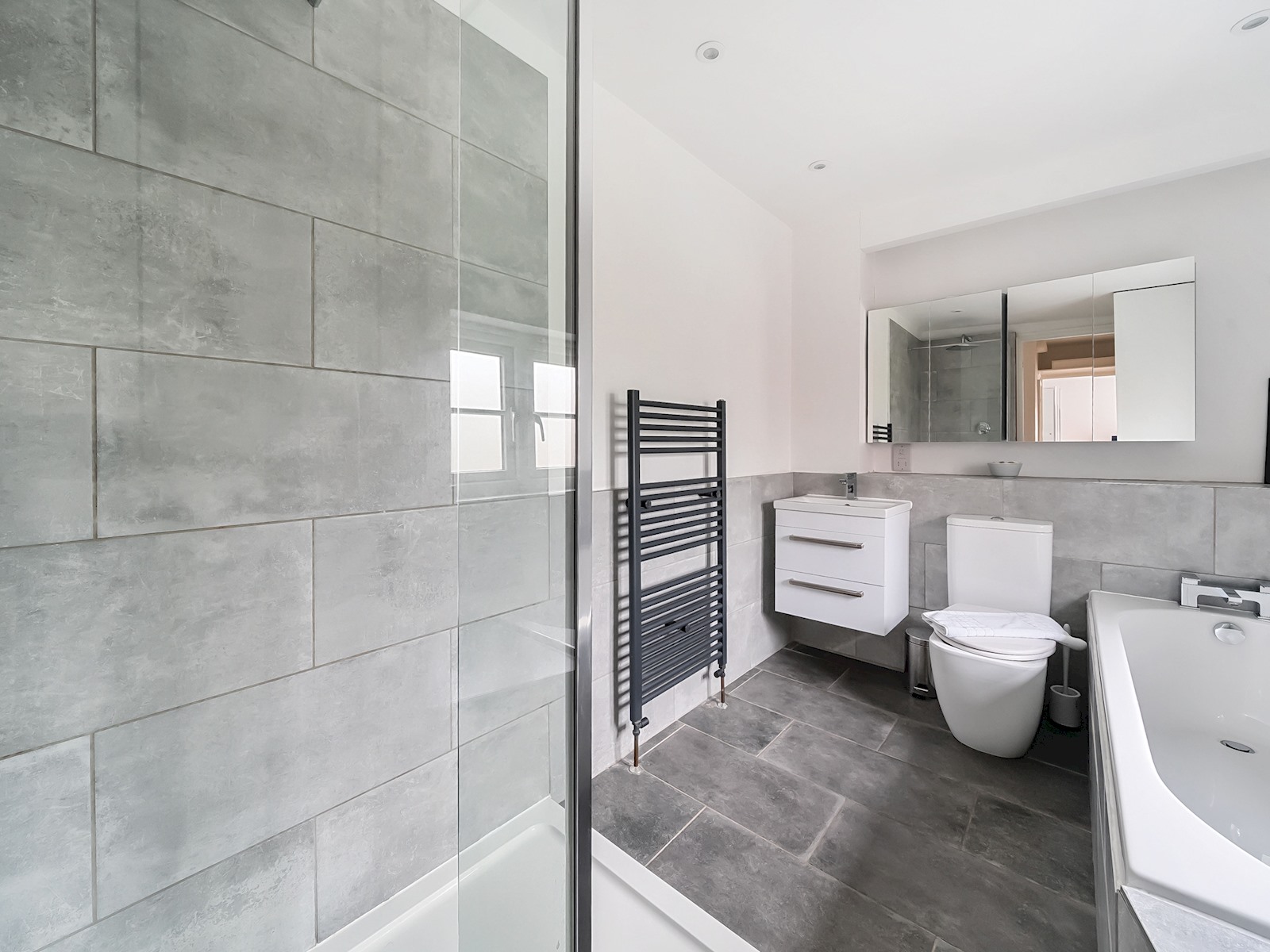 Renovated 3BR Garden Home - Central Oxford - Pass the Keys in 31 Alma Pl OX4 1JW - Property image 14 - VivreStays