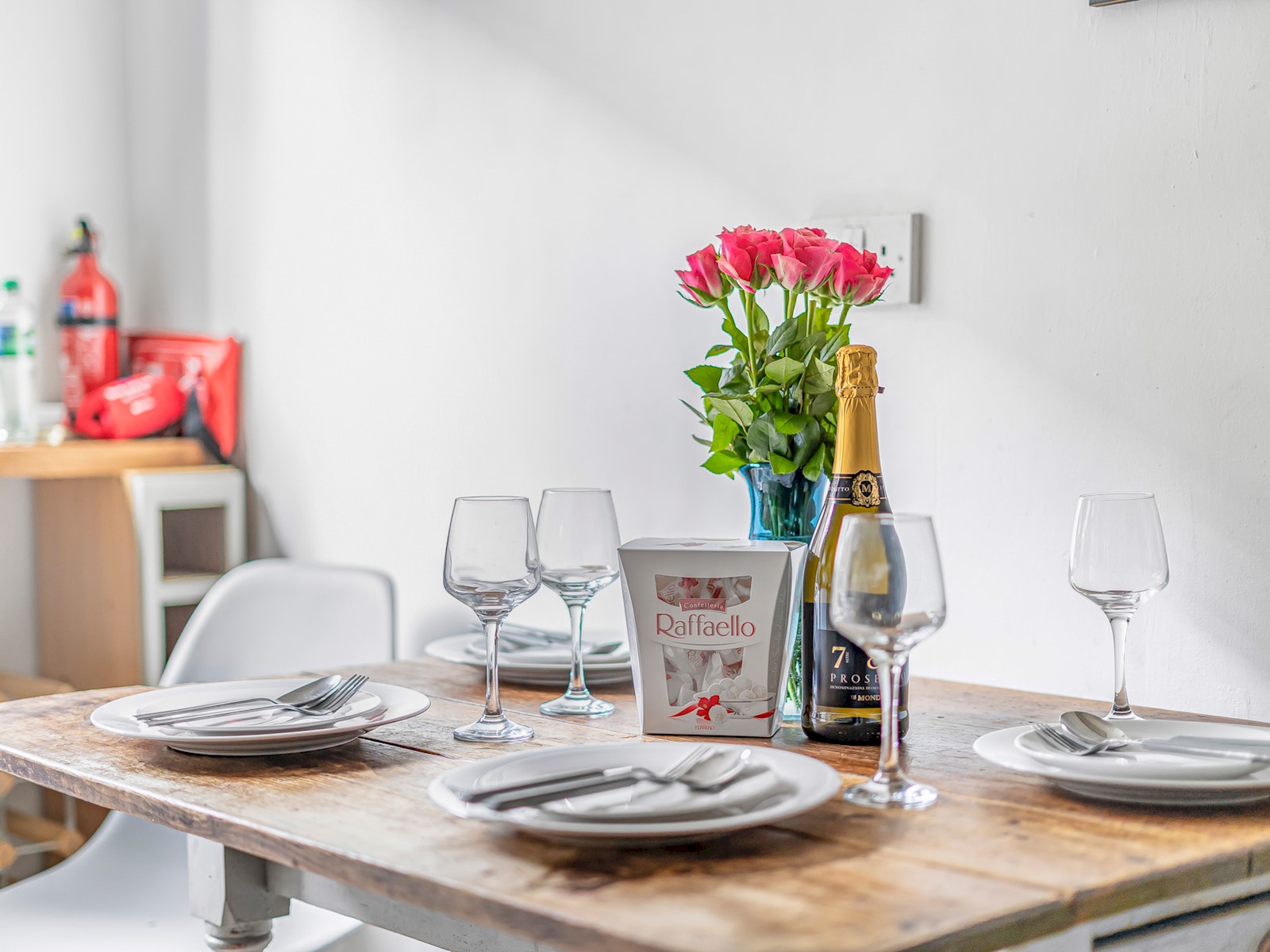 Elephant & Castle Apartment - Pass the Keys serviced apartment - London - VivreStays