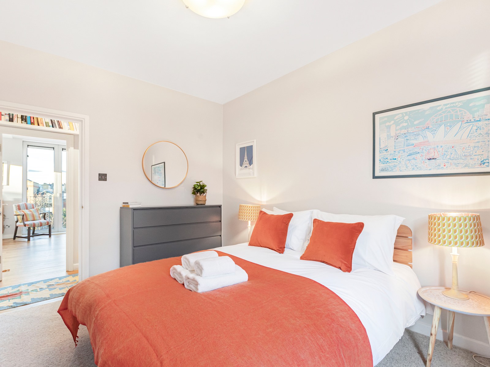 View Perfectly Located Comfy 1-Bed in London Bridge - Pass the Keys in 31 Bickels Yard, 151-153 Bermondsey St SE1 3HA Perfectly Located Comfy 1-Bed in London Bridge - Pass the Keys in 31 Bickels Yard, 151-153 Bermondsey St SE1 3HA - Property image 4 - VivreStays