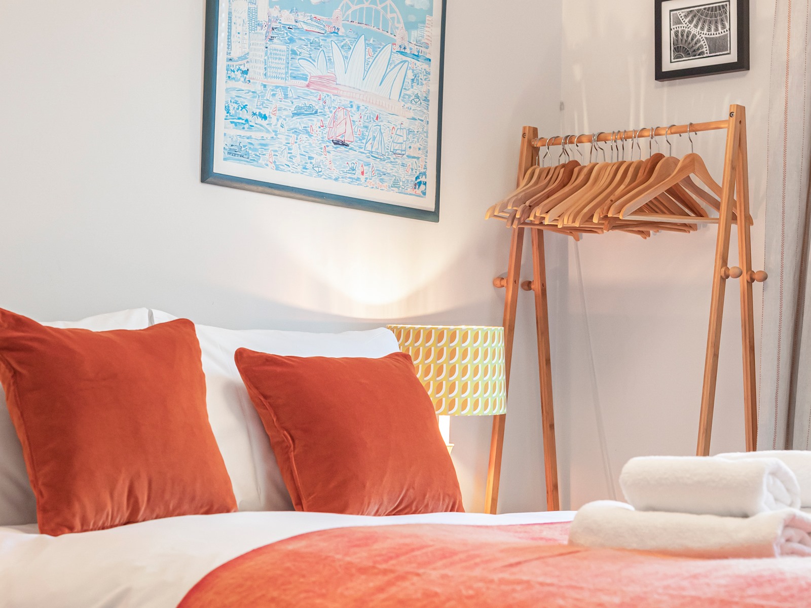 View Perfectly Located Comfy 1-Bed in London Bridge - Pass the Keys in 31 Bickels Yard, 151-153 Bermondsey St SE1 3HA Perfectly Located Comfy 1-Bed in London Bridge - Pass the Keys in 31 Bickels Yard, 151-153 Bermondsey St SE1 3HA - Property image 20 - VivreStays