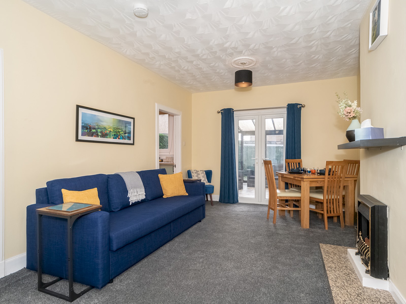 Charming Family House in Rosewell - Pass the Keys in 49 Pentland Crescent, Rosewell EH24 9BJ - Property image 2 - VivreStays