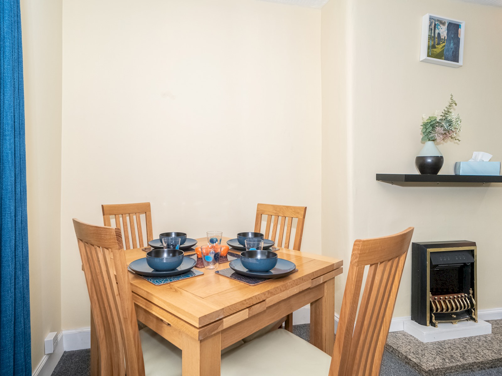 Charming Family House in Rosewell - Pass the Keys in 49 Pentland Crescent, Rosewell EH24 9BJ - Property image 16 - VivreStays