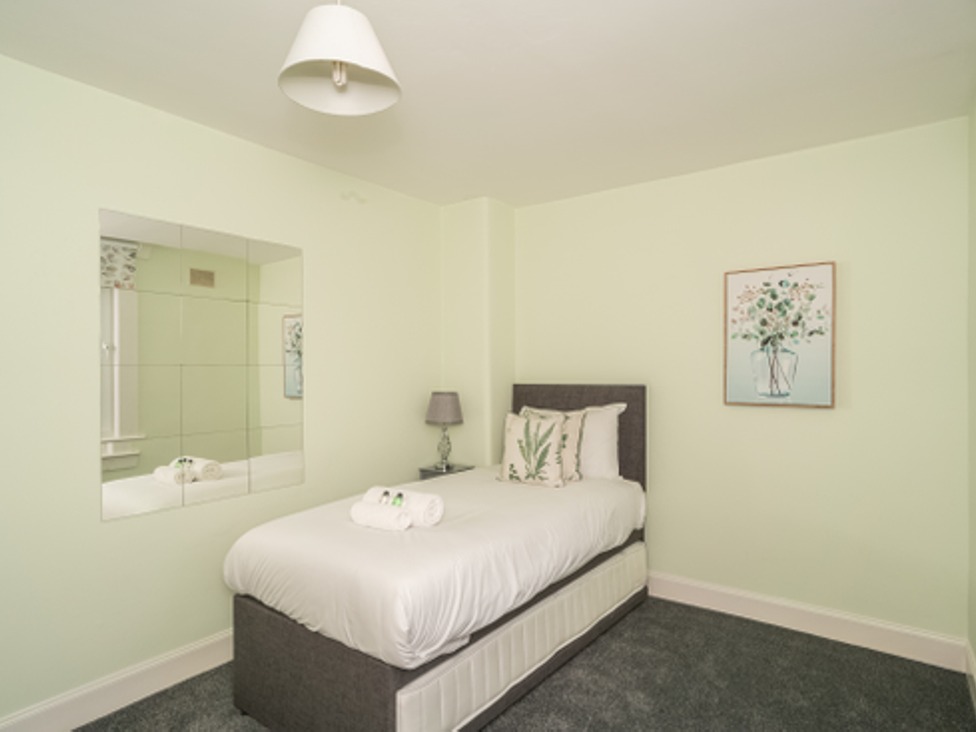 Charming Family House in Rosewell - Pass the Keys in 49 Pentland Crescent, Rosewell EH24 9BJ - Property image 18 - VivreStays