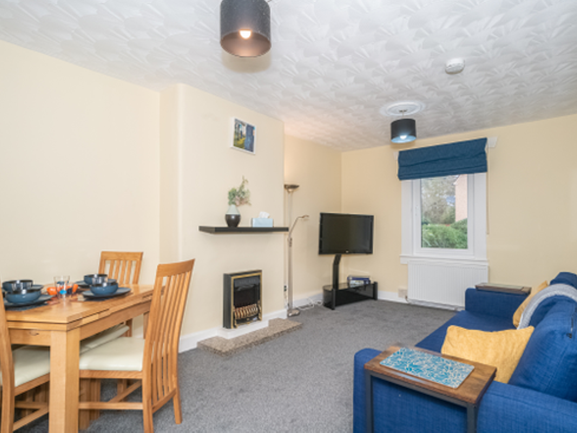 Charming Family House in Rosewell - Pass the Keys in 49 Pentland Crescent, Rosewell EH24 9BJ - Property image 15 - VivreStays