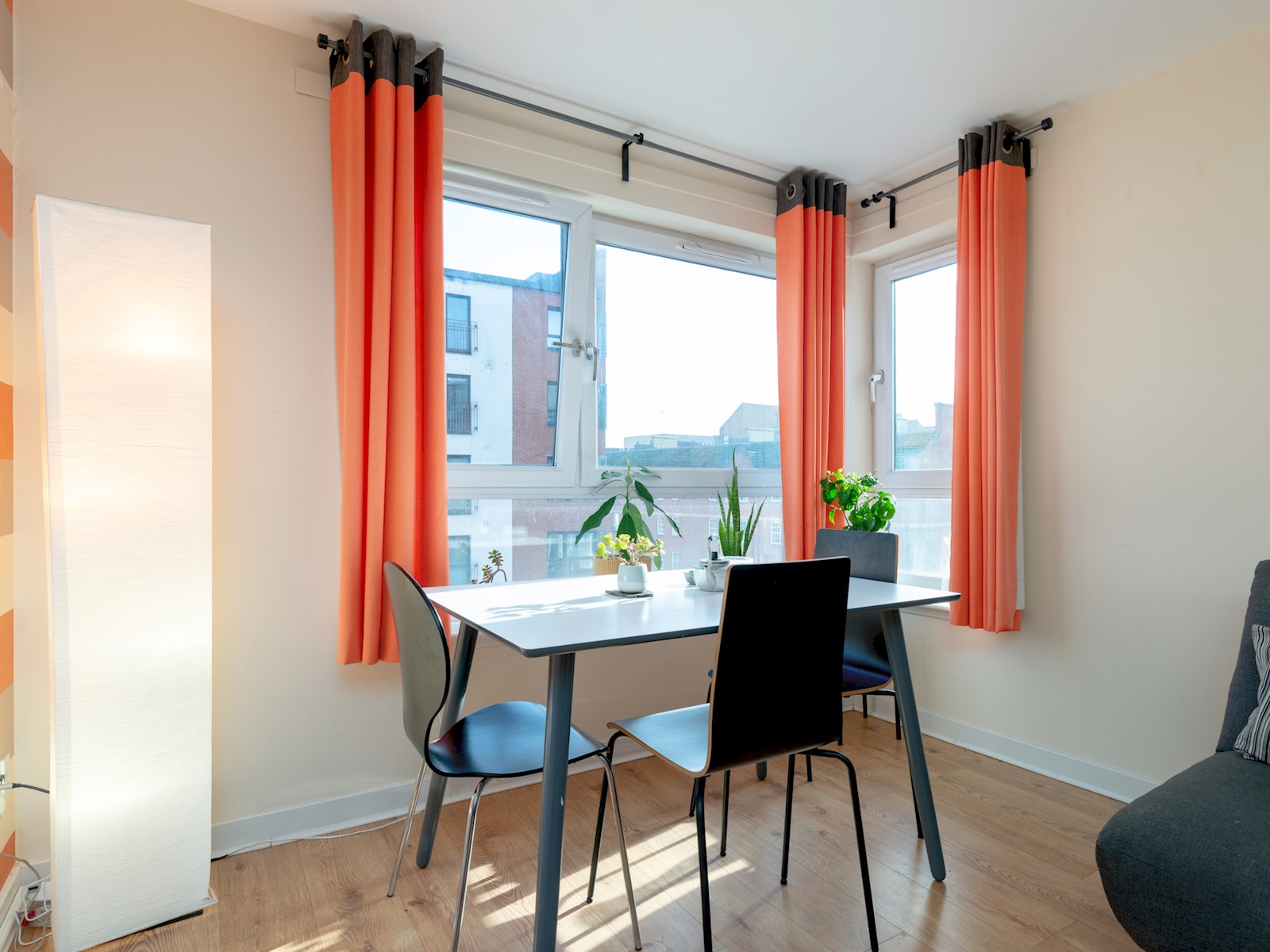 Modern 2-Bdr Flat in Edinburgh - Pass the Keys in 8 Salamander Court, Flat 32 EH6 7JN - Property image 3 - VivreStays