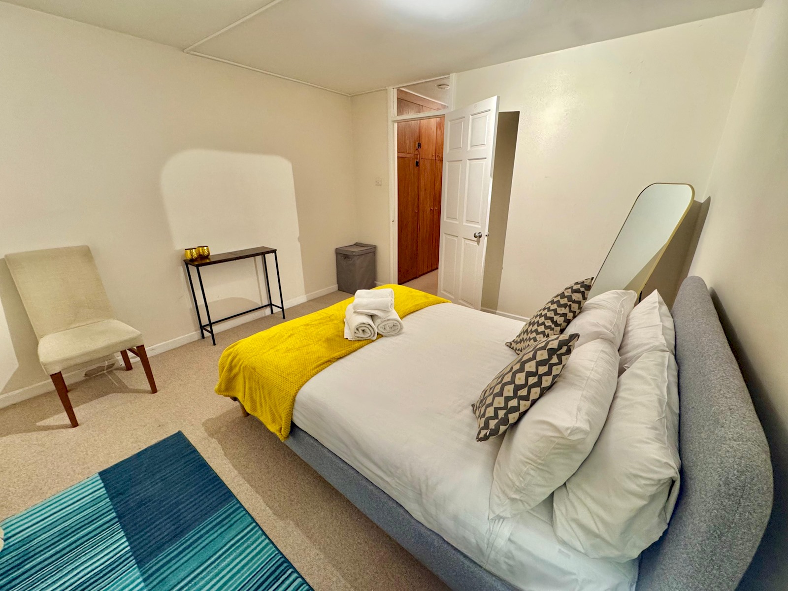Charming Cosy Maisonette in South Bank  - Pass the Keys in 5 Mead Row, Wellington Mills SE1 7JG - Property image 17 - VivreStays