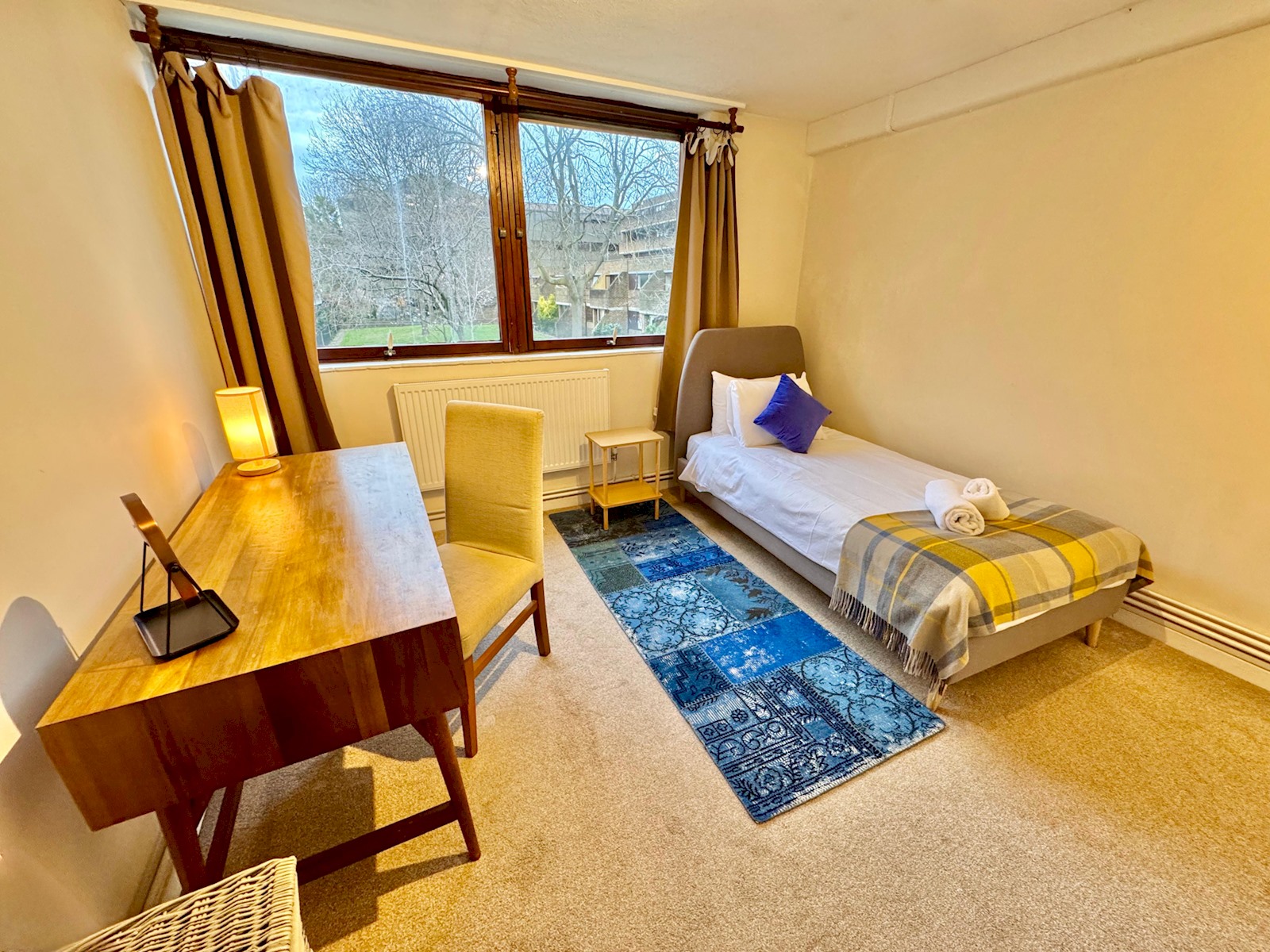 Charming Cosy Maisonette in South Bank  - Pass the Keys in 5 Mead Row, Wellington Mills SE1 7JG - Property image 19 - VivreStays