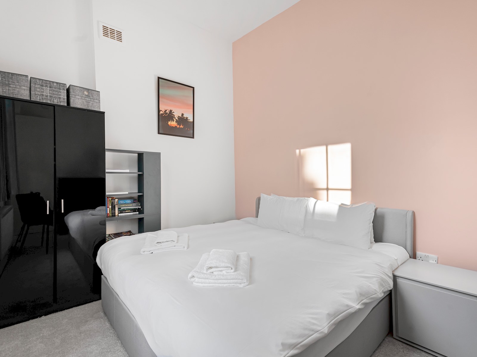 Stylish Open-Plan Living Gem in Victoria - Pass the Keys in flat b, 33 Denbigh Pl SW1V 2HA - Property image 5 - VivreStays