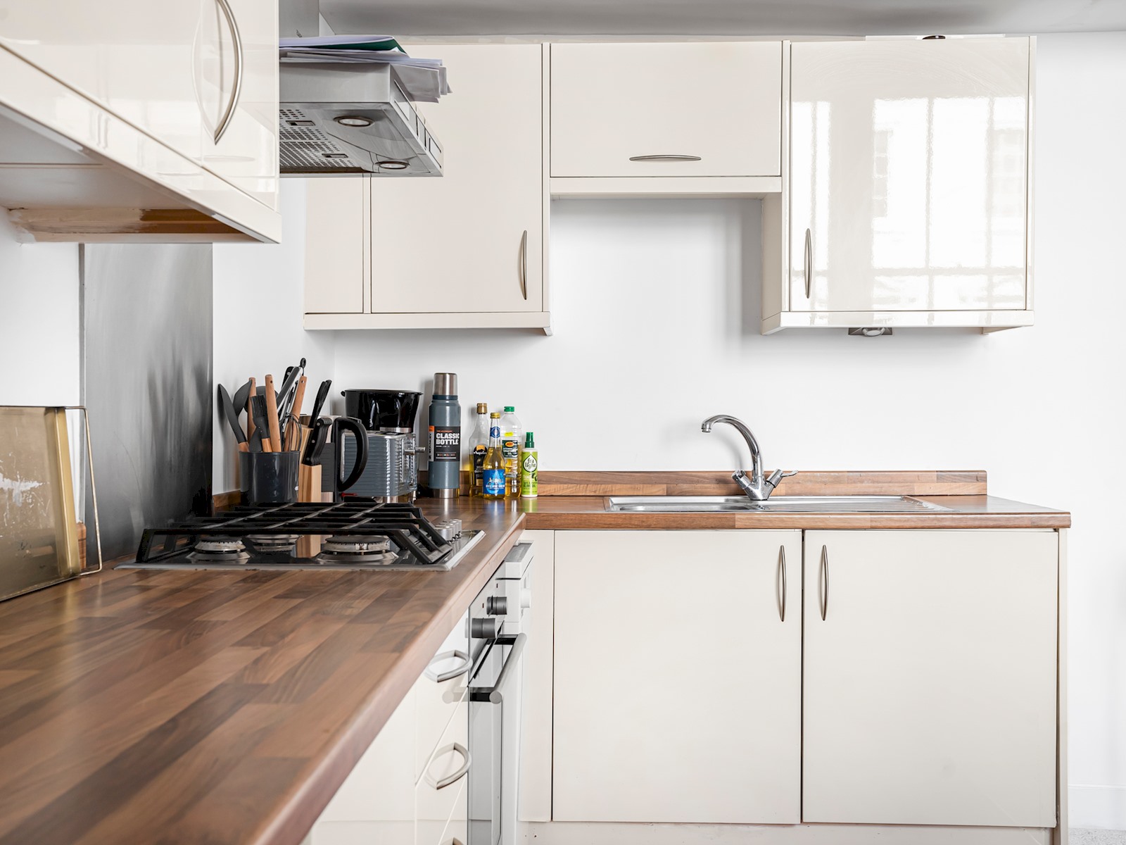 Stylish Open-Plan Living Gem in Victoria - Pass the Keys in flat b, 33 Denbigh Pl SW1V 2HA - Property image 14 - VivreStays
