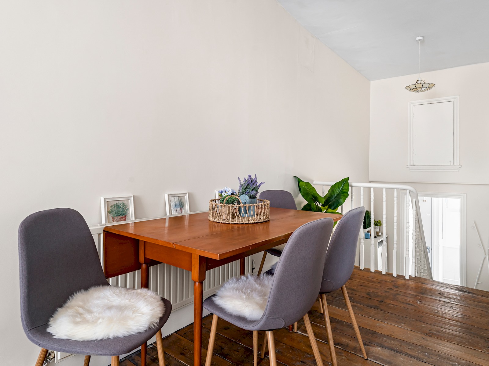 View The Loft - Beautiful flat in Chelsea, London - Pass the Keys in Top floor flat (The Loft), 45 Ongar Rd SW6 1SL The Loft - Beautiful flat in Chelsea, London - Pass the Keys in Top floor flat (The Loft), 45 Ongar Rd SW6 1SL - Property image 16 - VivreStays