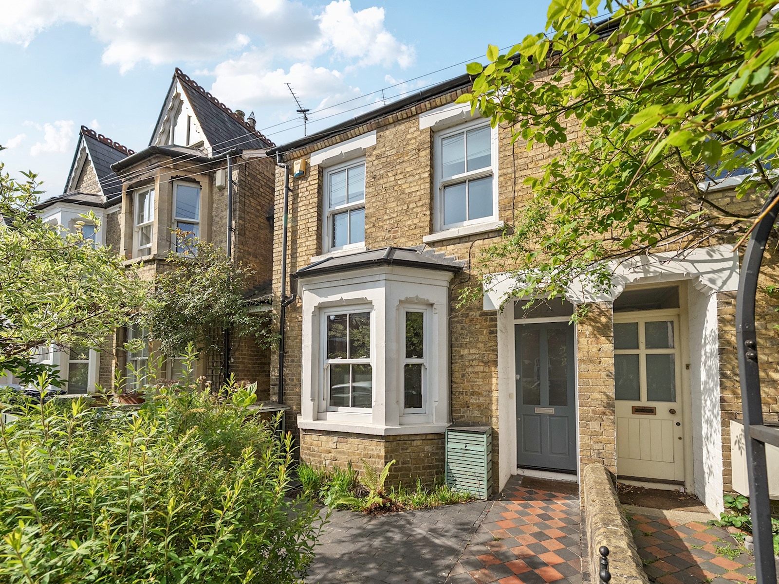 View Stunning 3BR Townhouse - Central Oxford | Pass the Keys in 6 Hertford Street OX4 3AJ Stunning 3BR Townhouse - Central Oxford | Pass the Keys in 6 Hertford Street OX4 3AJ - Property image 23 - VivreStays