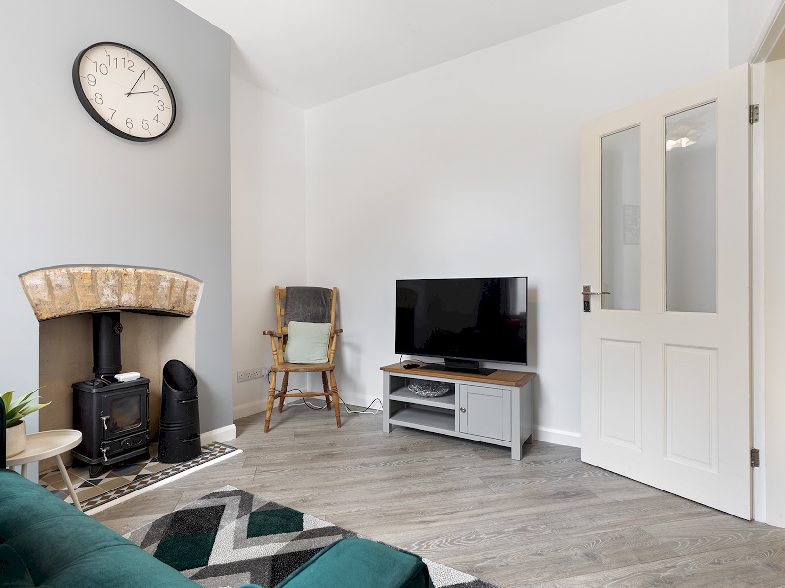 Pass the Keys | Stunning 3-bed Retreat in the Heart of York in 51 Fairfax Street YO1 6EB - Property image 7 - VivreStays