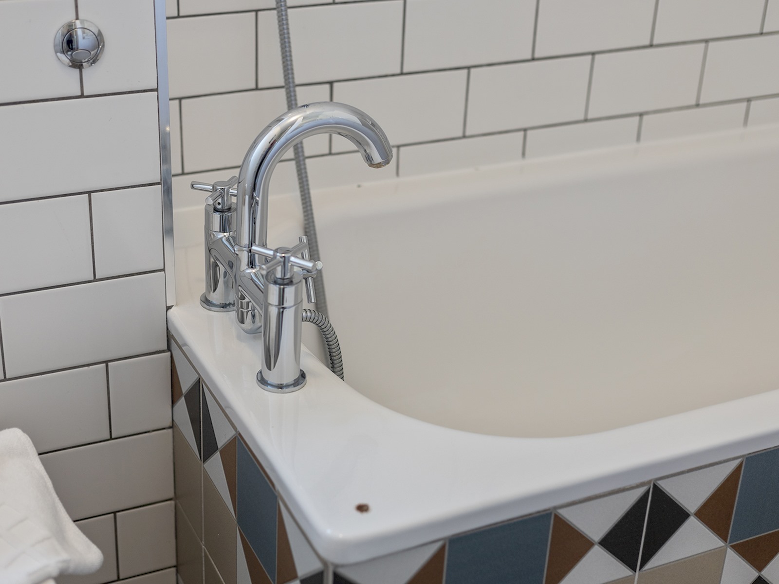 Pass the Keys | Stunning 3-bed Retreat in the Heart of York in 51 Fairfax Street YO1 6EB - Property image 30 - VivreStays