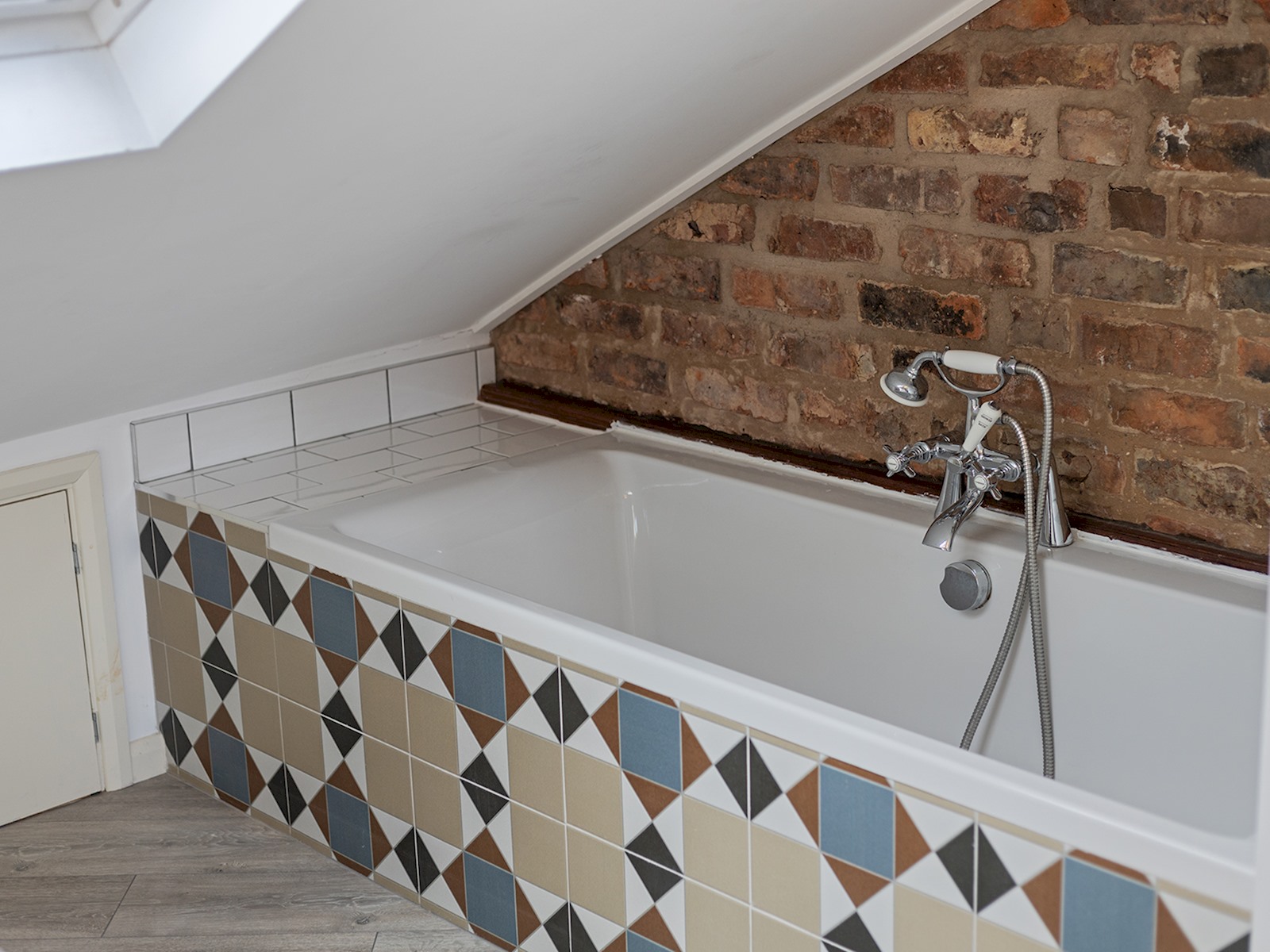 Pass the Keys | Stunning 3-bed Retreat in the Heart of York in 51 Fairfax Street YO1 6EB - Property image 33 - VivreStays
