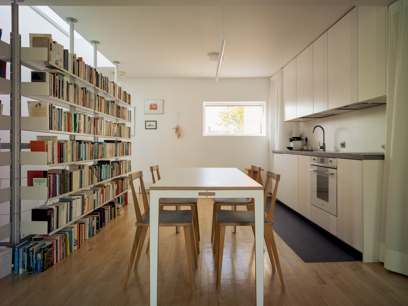 Pass the Keys | Modern Chic Home in London in 73A Hinton Rd SE24 0HT - Property image 14 - VivreStays