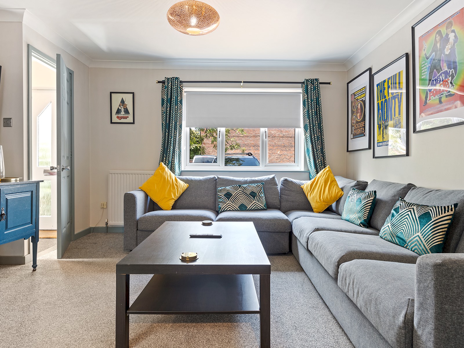 Bright, Modern York Home with Free Parking | Pass the Keys in 32 Scaife Gardens YO31 8HX - Property image 6 - VivreStays