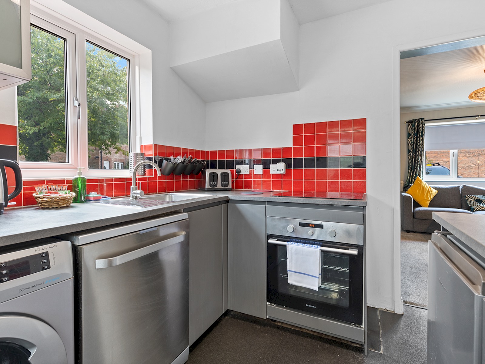 Bright, Modern York Home with Free Parking | Pass the Keys in 32 Scaife Gardens YO31 8HX - Property image 7 - VivreStays